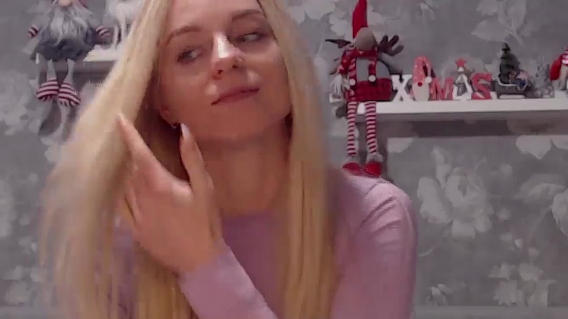 Gallery image thumbnail from Aelarie's myfreecams stream on, 01/14/2025, 12:27 image 11 of 20