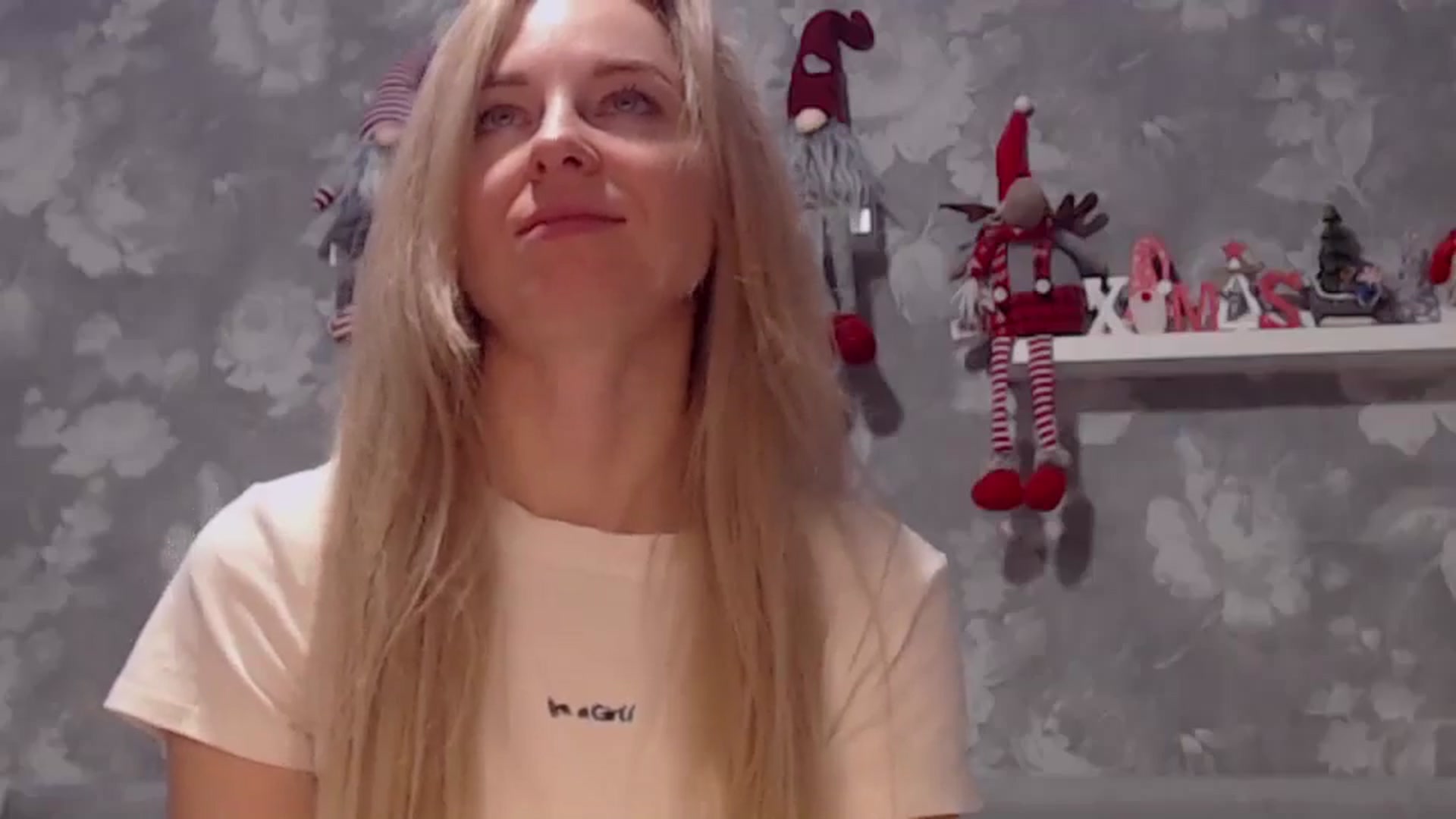 Gallery image thumbnail from Aelarie's myfreecams stream on, 01/18/2025, 13:12 image 17 of 20