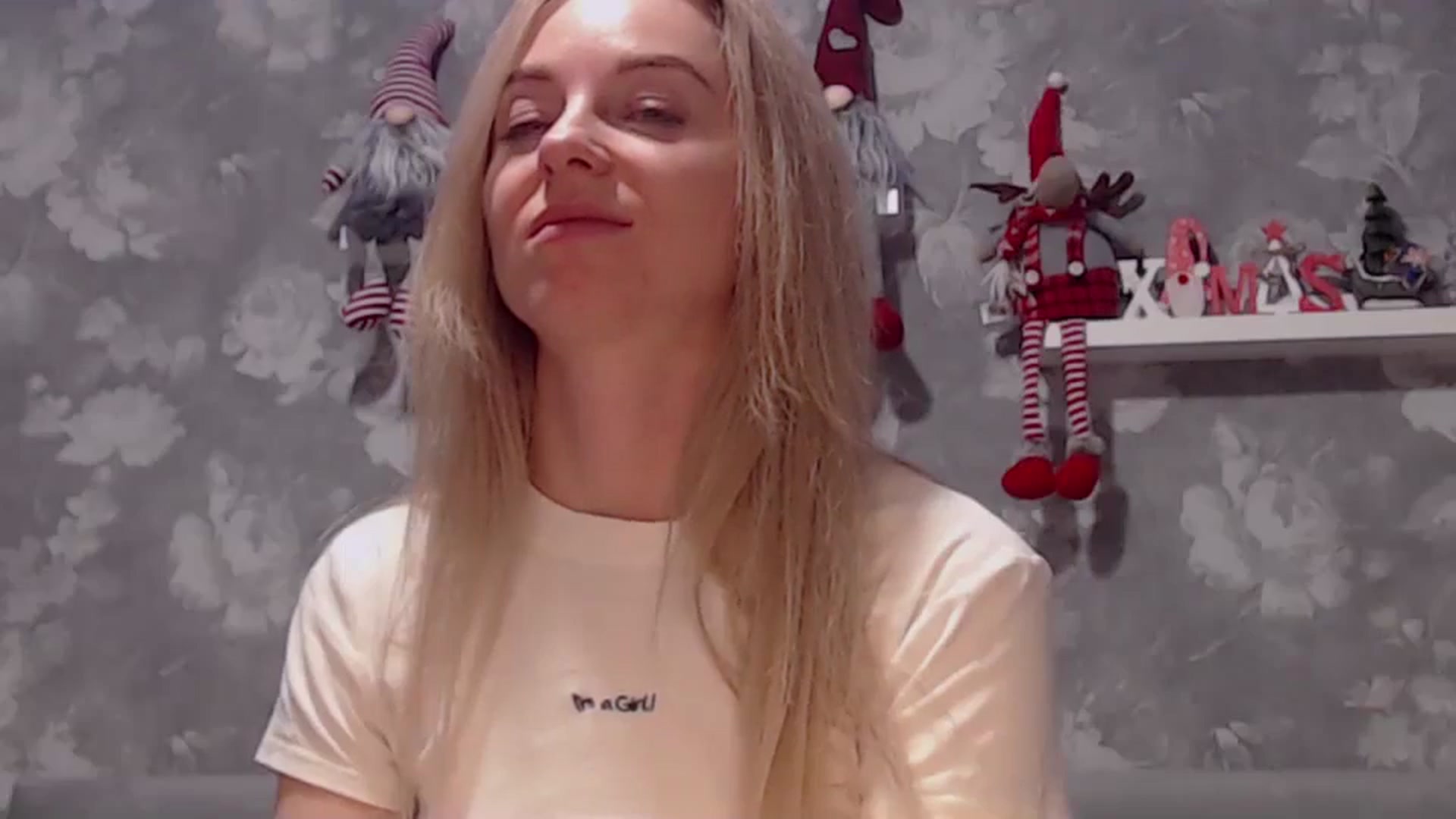 Gallery image thumbnail from Aelarie's myfreecams stream on, 01/18/2025, 16:56 image 16 of 20