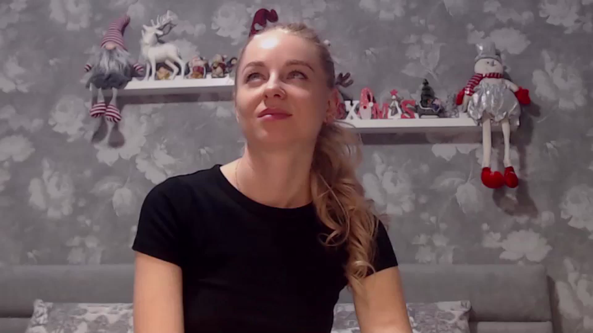 Gallery image thumbnail from Aelarie's myfreecams stream on, 01/27/2025, 10:14 image 18 of 20