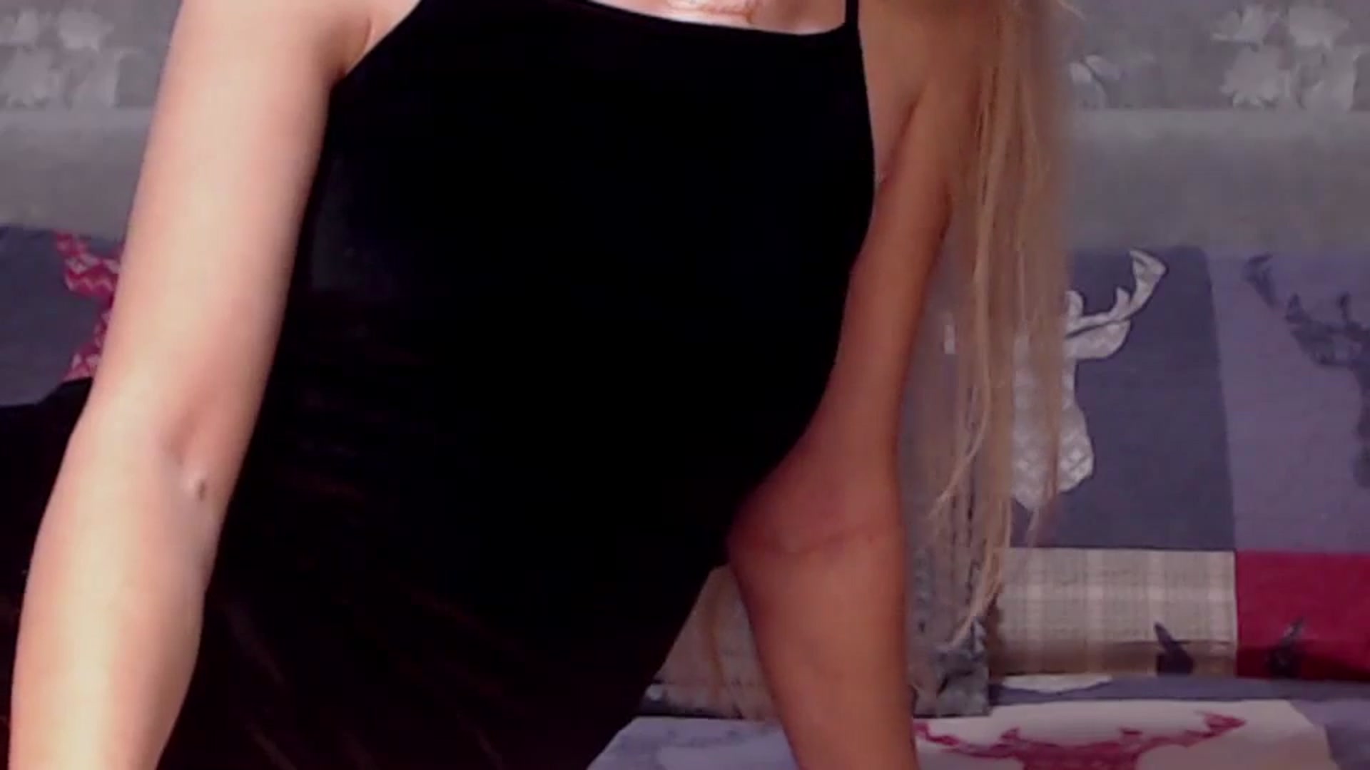 Gallery image thumbnail from Aelarie's myfreecams stream on, 01/30/2025, 13:35 image 6 of 20