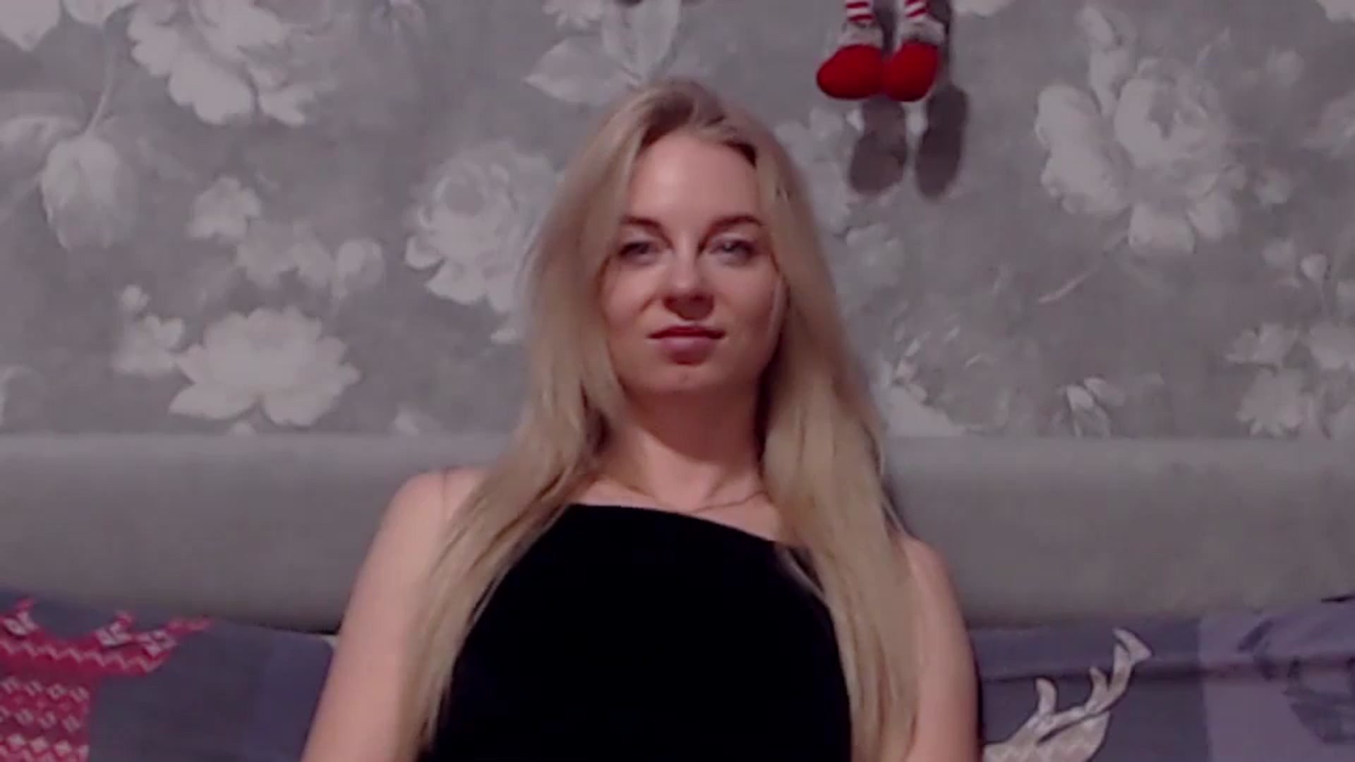 Gallery image thumbnail from Aelarie's myfreecams stream on, 01/30/2025, 13:35 image 17 of 20