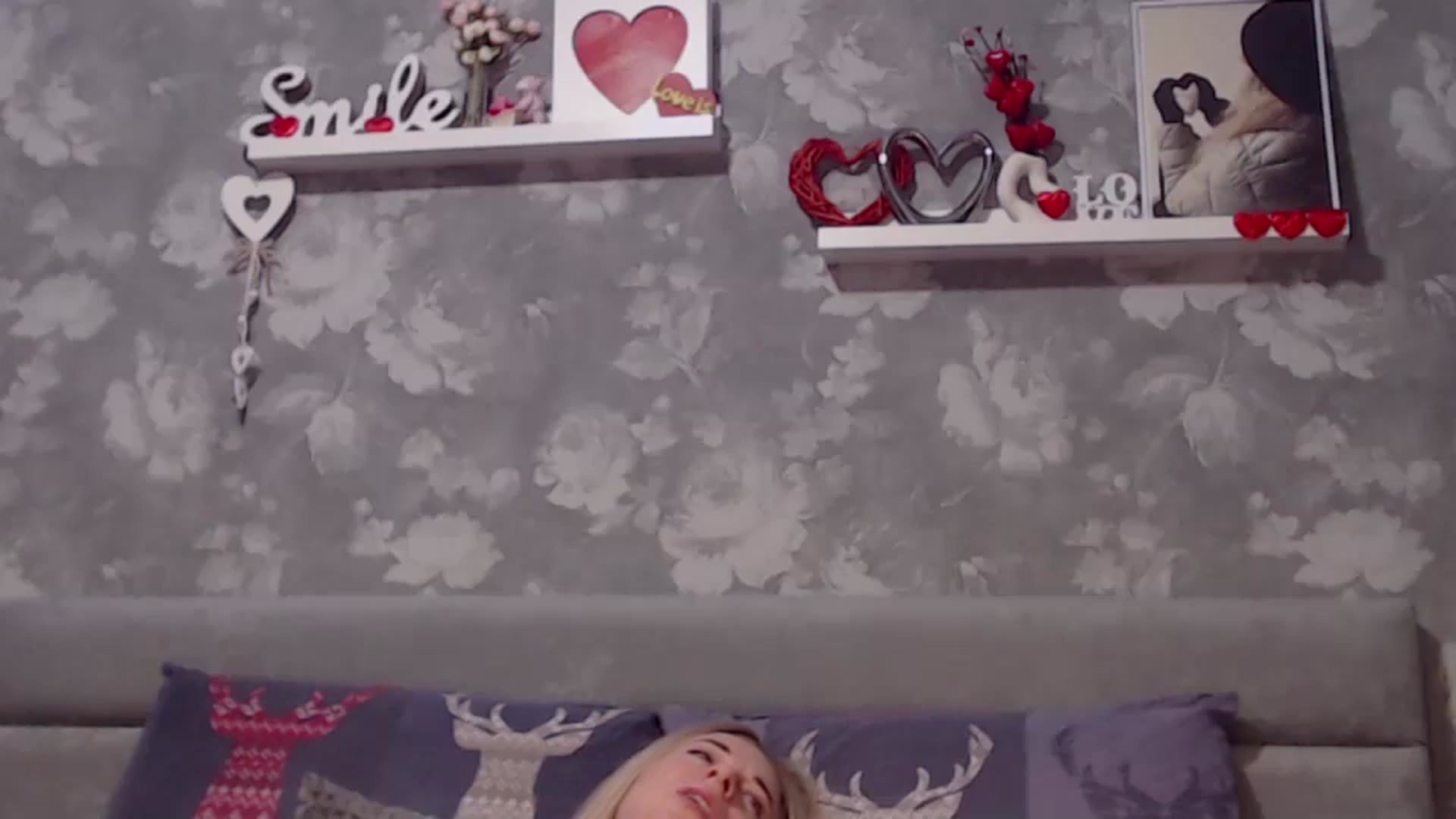 Gallery image thumbnail from Aelarie's myfreecams stream on, 02/04/2025, 12:37 image 11 of 20
