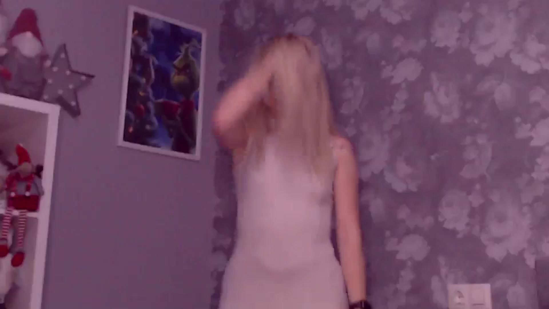 Gallery image thumbnail from Aelarie's myfreecams stream on, 12/01/2025, 15:28 image 12 of 20