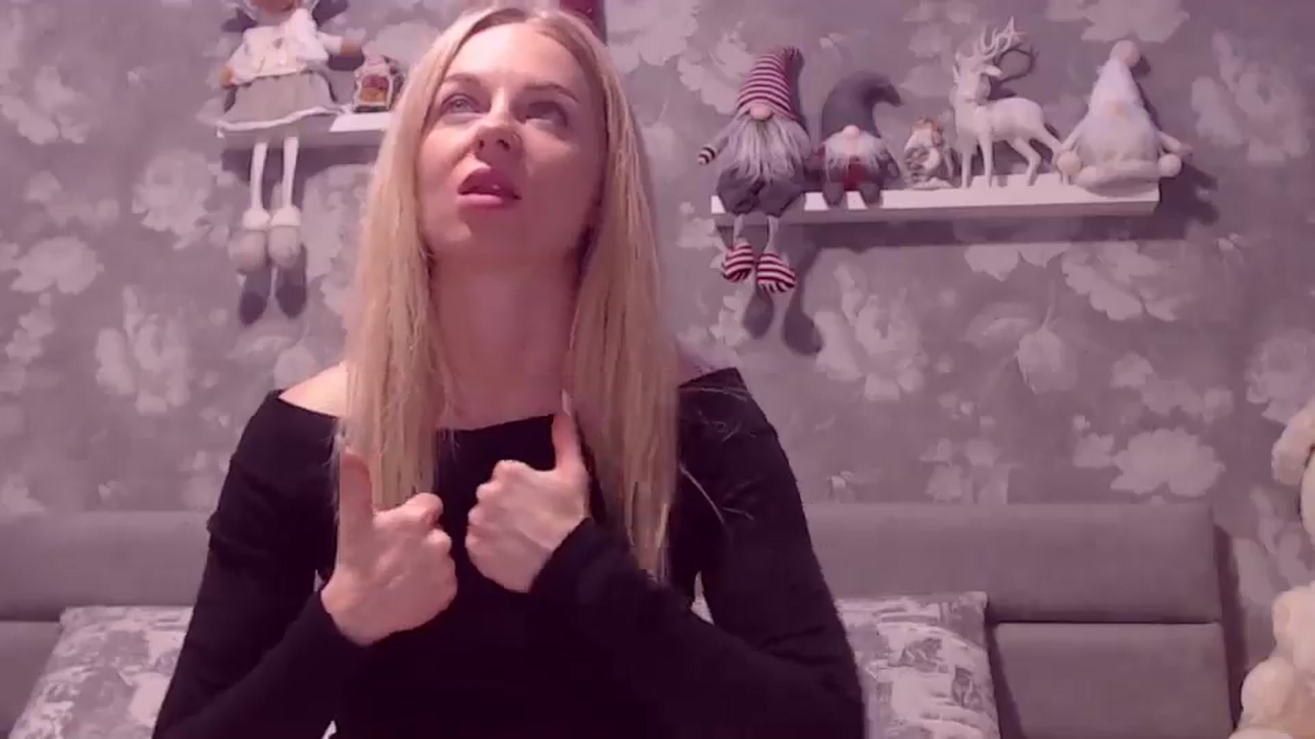 Gallery image thumbnail from Aelarie's myfreecams stream on, 12/04/2025, 13:51 image 11 of 20