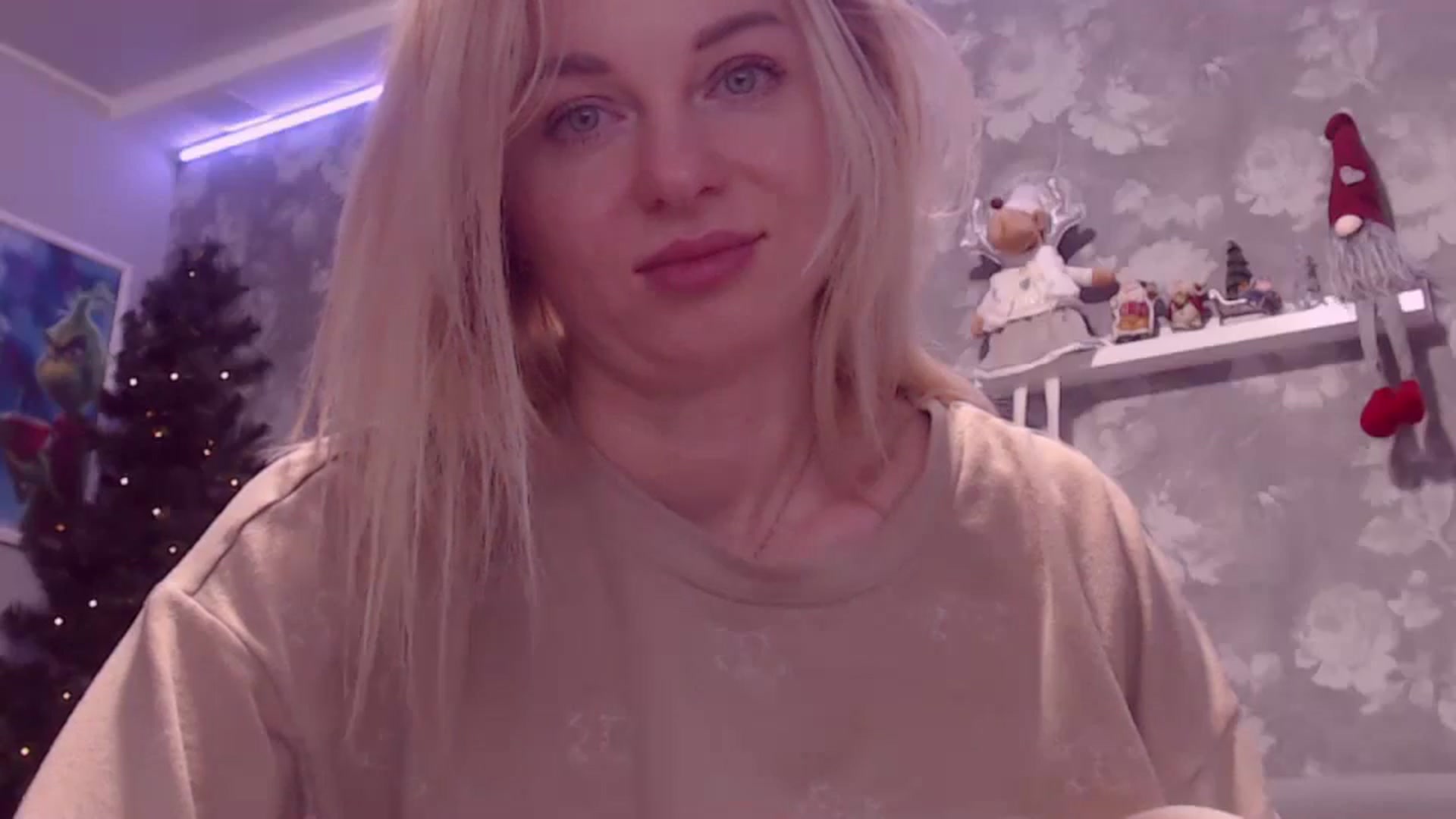 Gallery image thumbnail from Aelarie's myfreecams stream on, 12/07/2025, 15:13 image 19 of 20