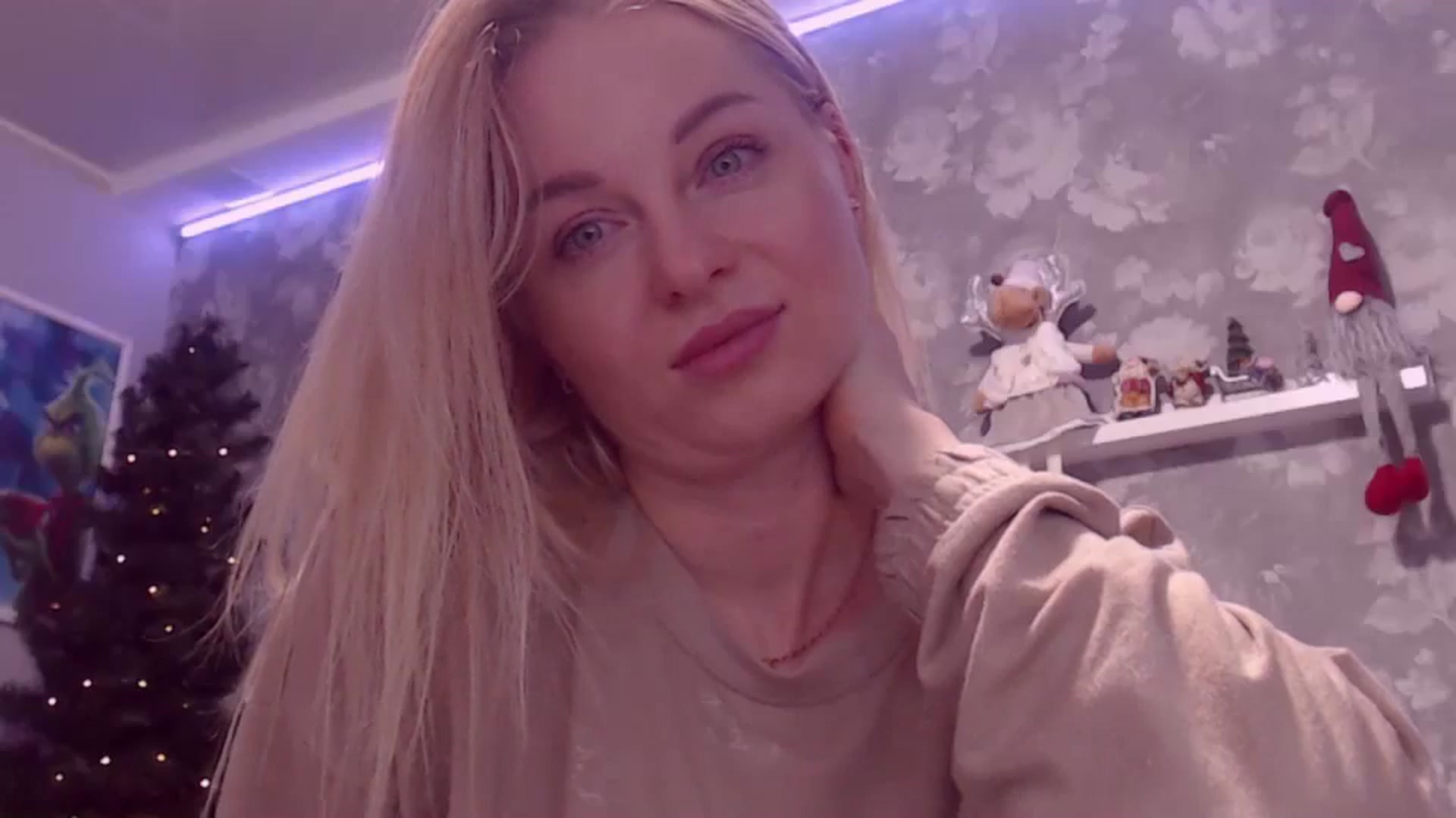 Gallery image thumbnail from Aelarie's myfreecams stream on, 12/07/2025, 15:13 image 20 of 20