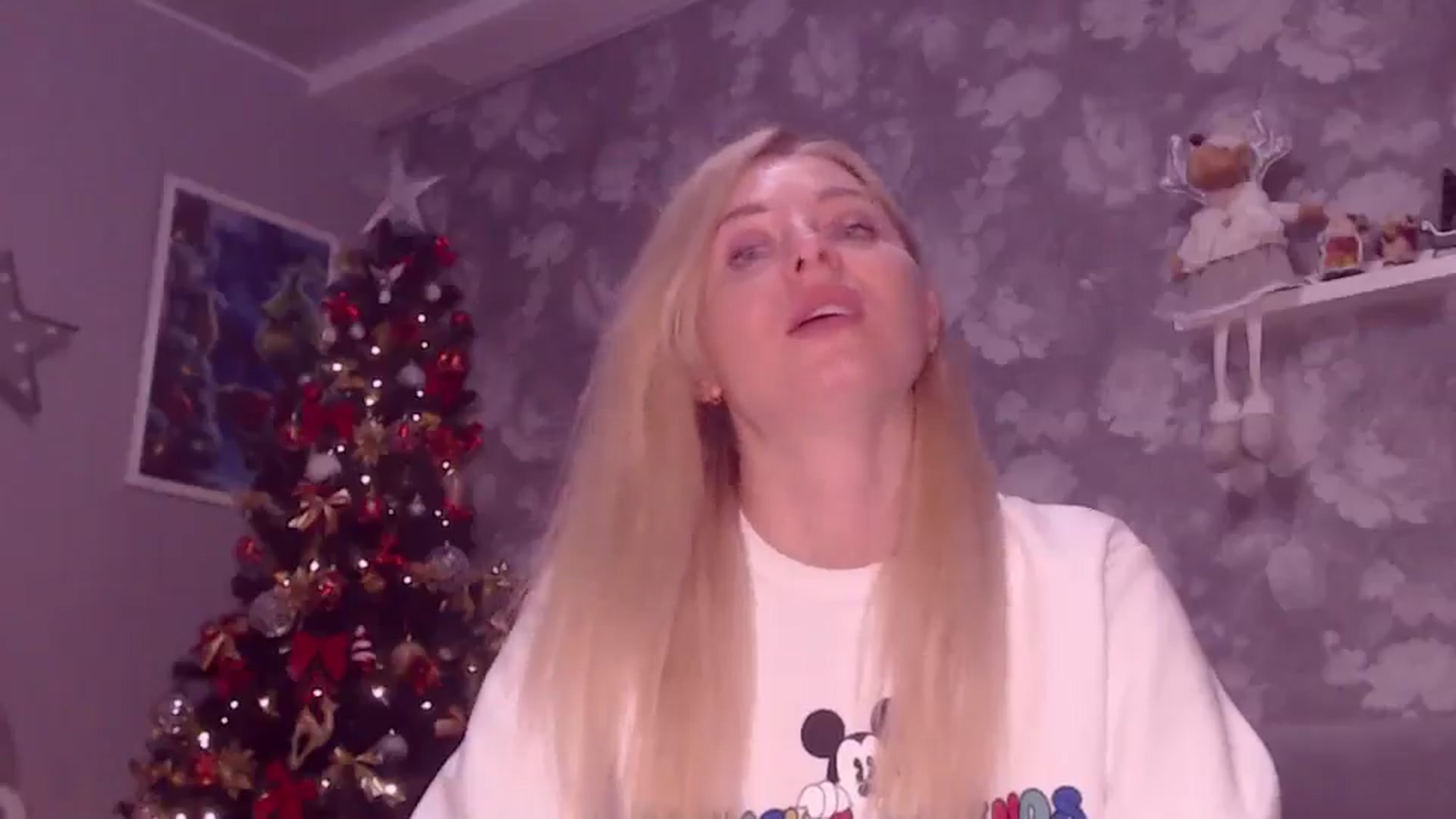 Gallery image thumbnail from Aelarie's myfreecams stream on, 12/08/2025, 15:05 image 11 of 20