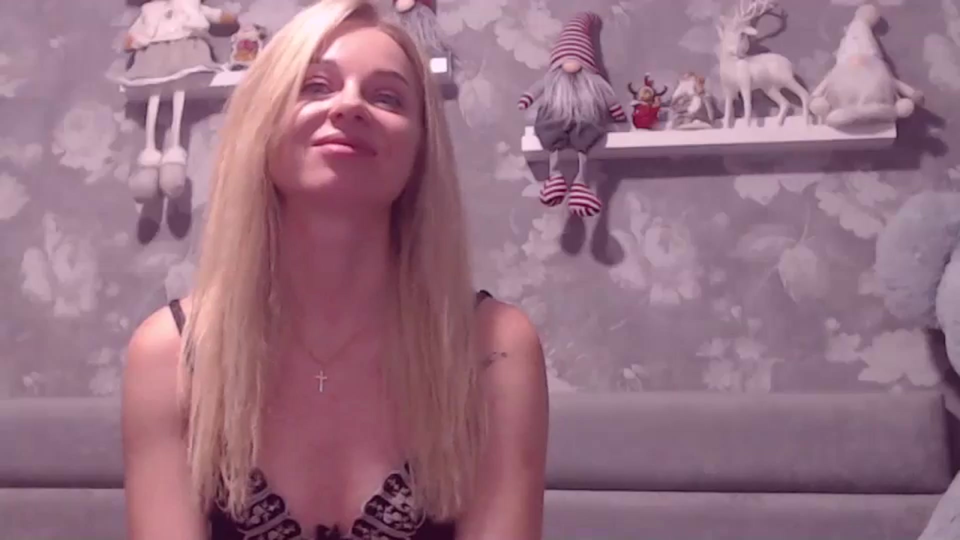 Gallery image thumbnail from Aelarie's myfreecams stream on, 12/13/2025, 13:12 image 19 of 20