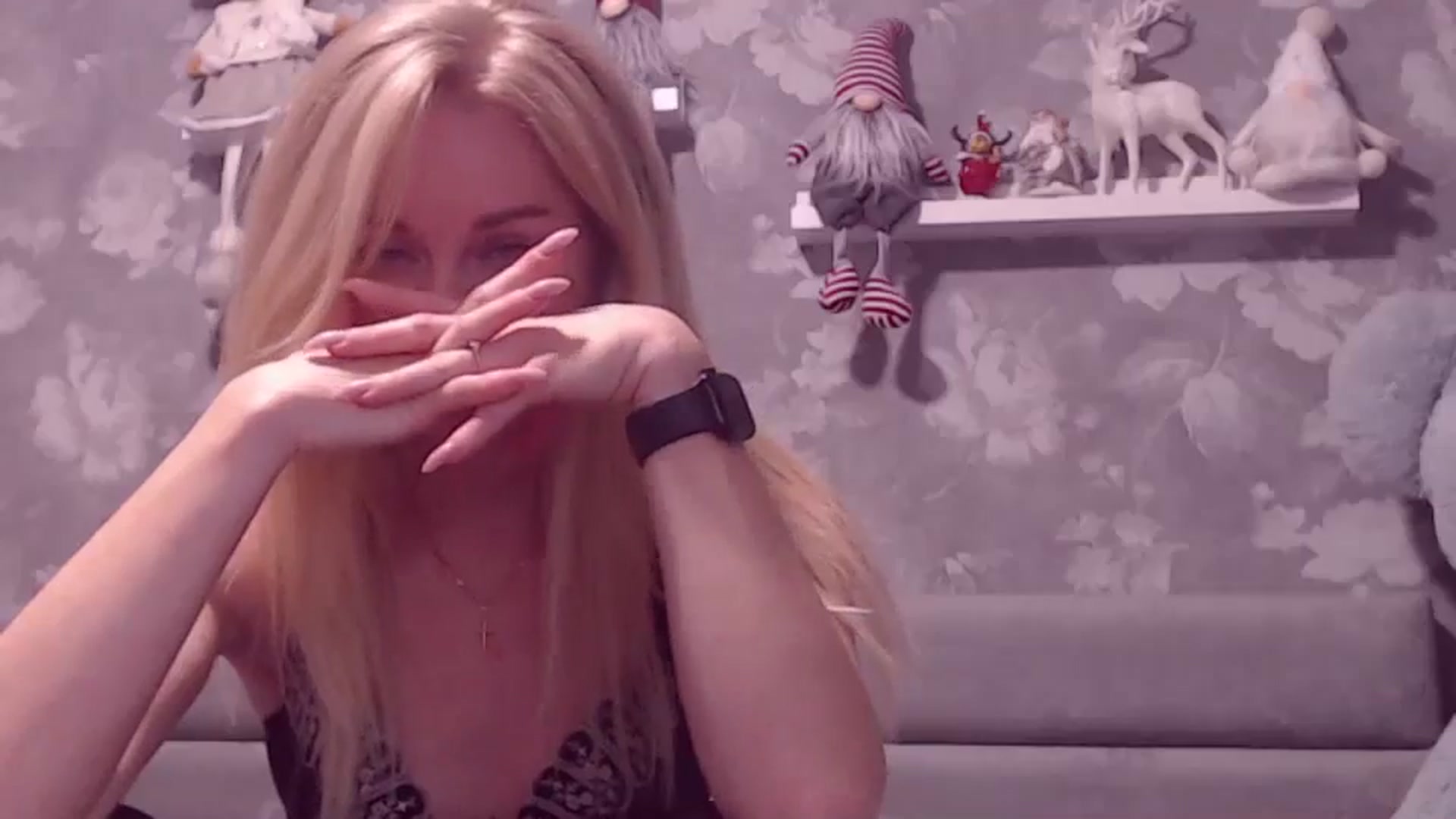 Gallery image thumbnail from Aelarie's myfreecams stream on, 12/13/2025, 13:12 image 16 of 20
