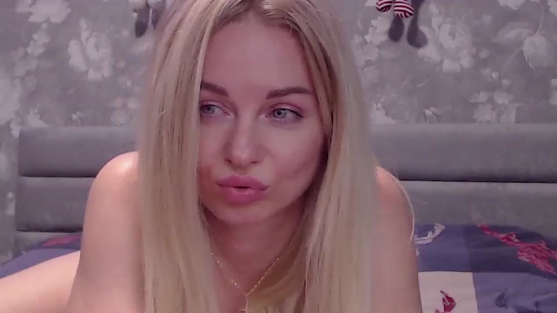 Gallery image thumbnail from Aelarie's myfreecams stream on, 12/16/2025, 15:18 image 8 of 20
