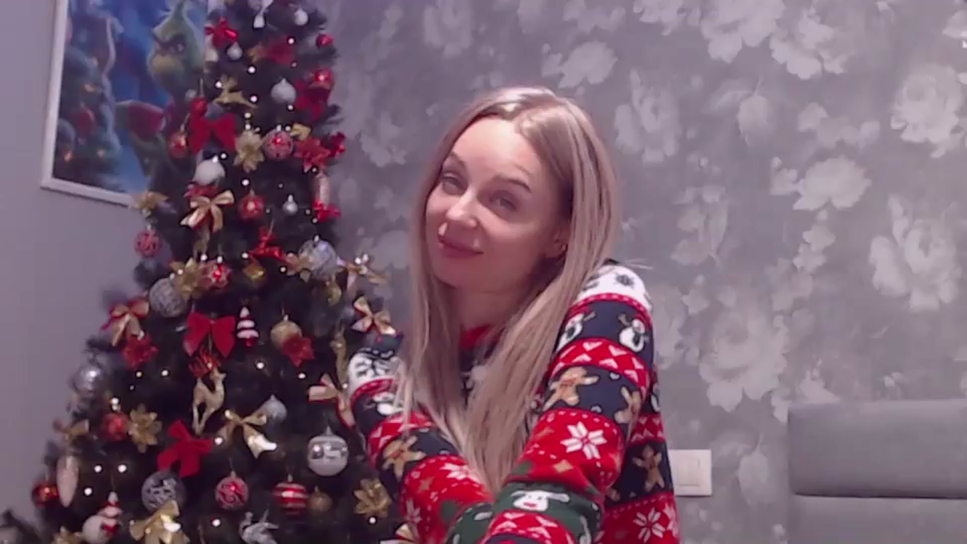 Gallery image thumbnail from Aelarie's myfreecams stream on, 12/24/2025, 14:24 image 5 of 20