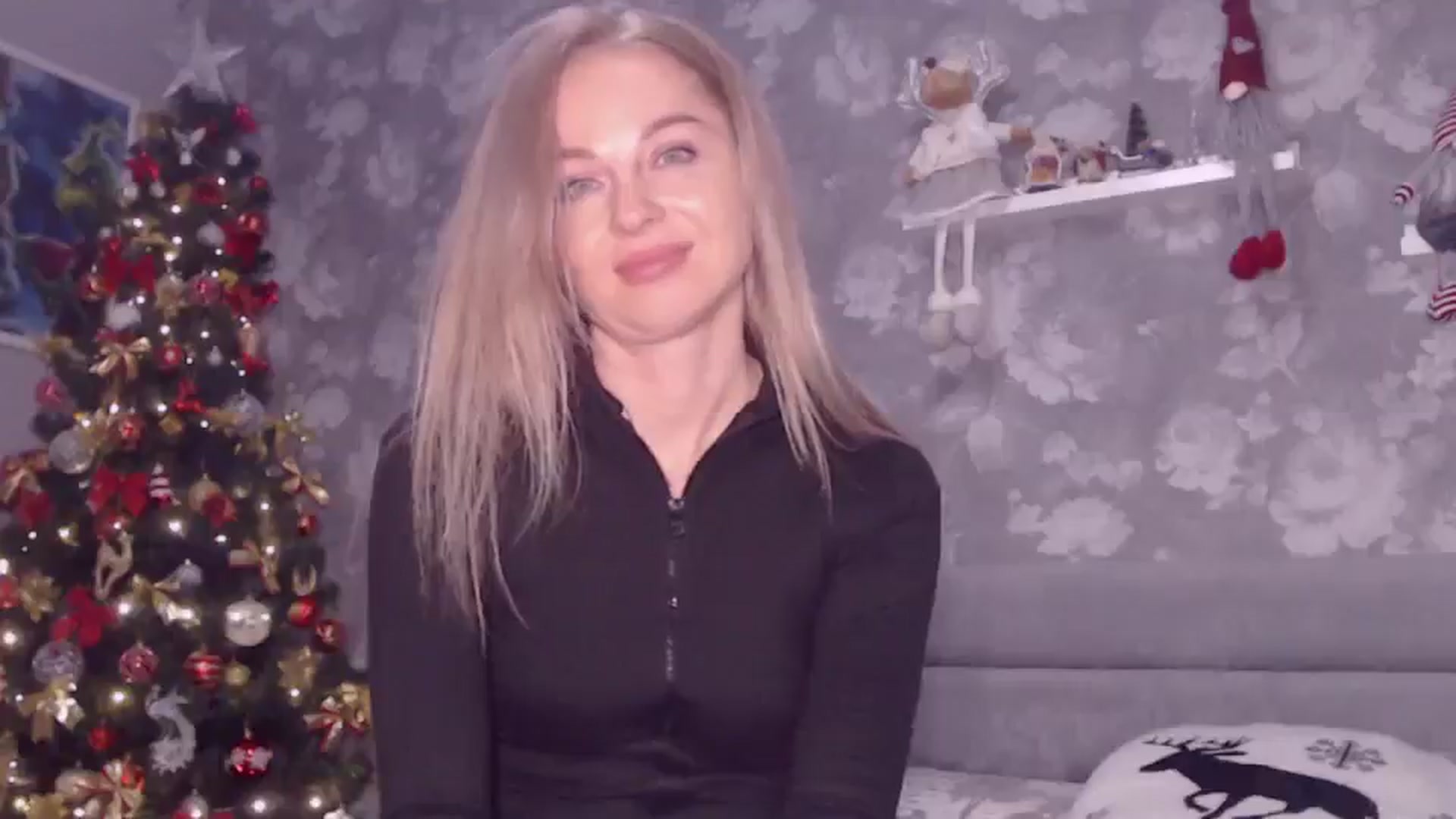 Gallery image thumbnail from Aelarie's myfreecams stream on, 12/26/2025, 15:50 image 6 of 20