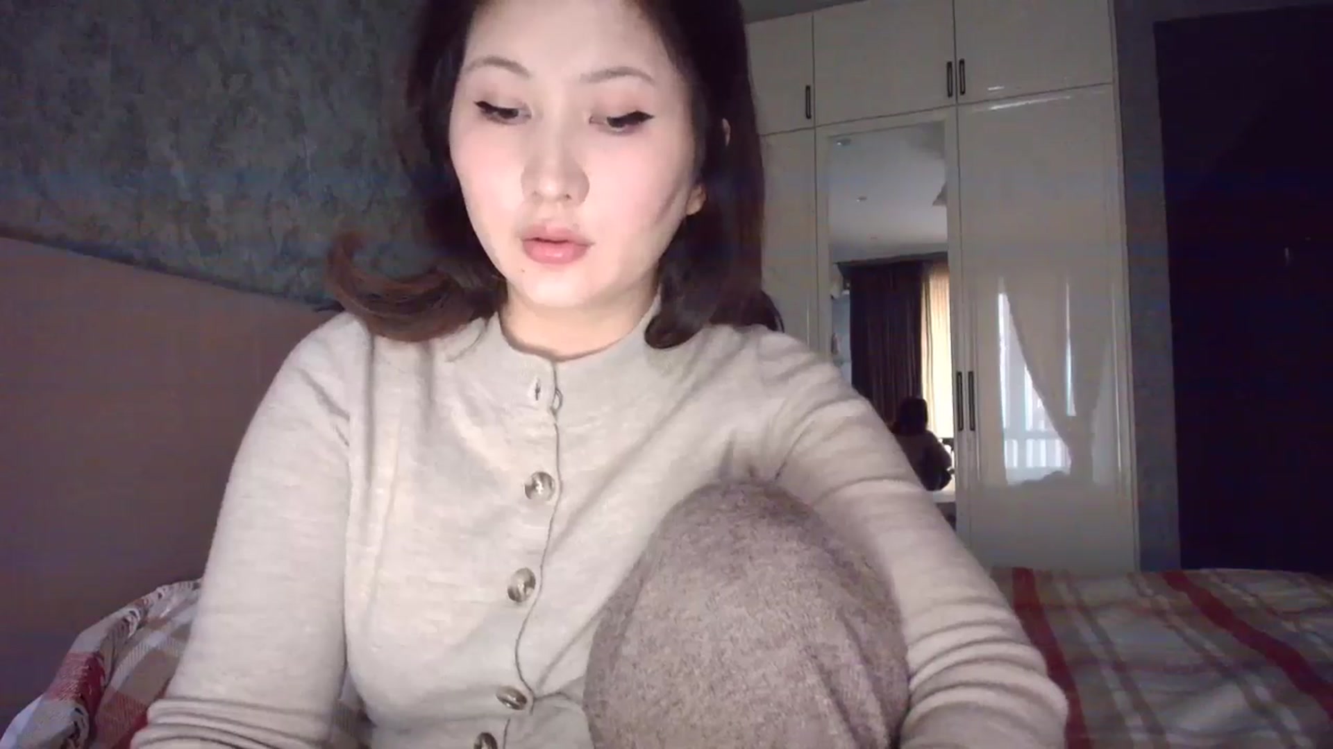 Gallery image thumbnail from Aelis's myfreecams stream on, 02/25/2026, 14:15 image 7 of 20