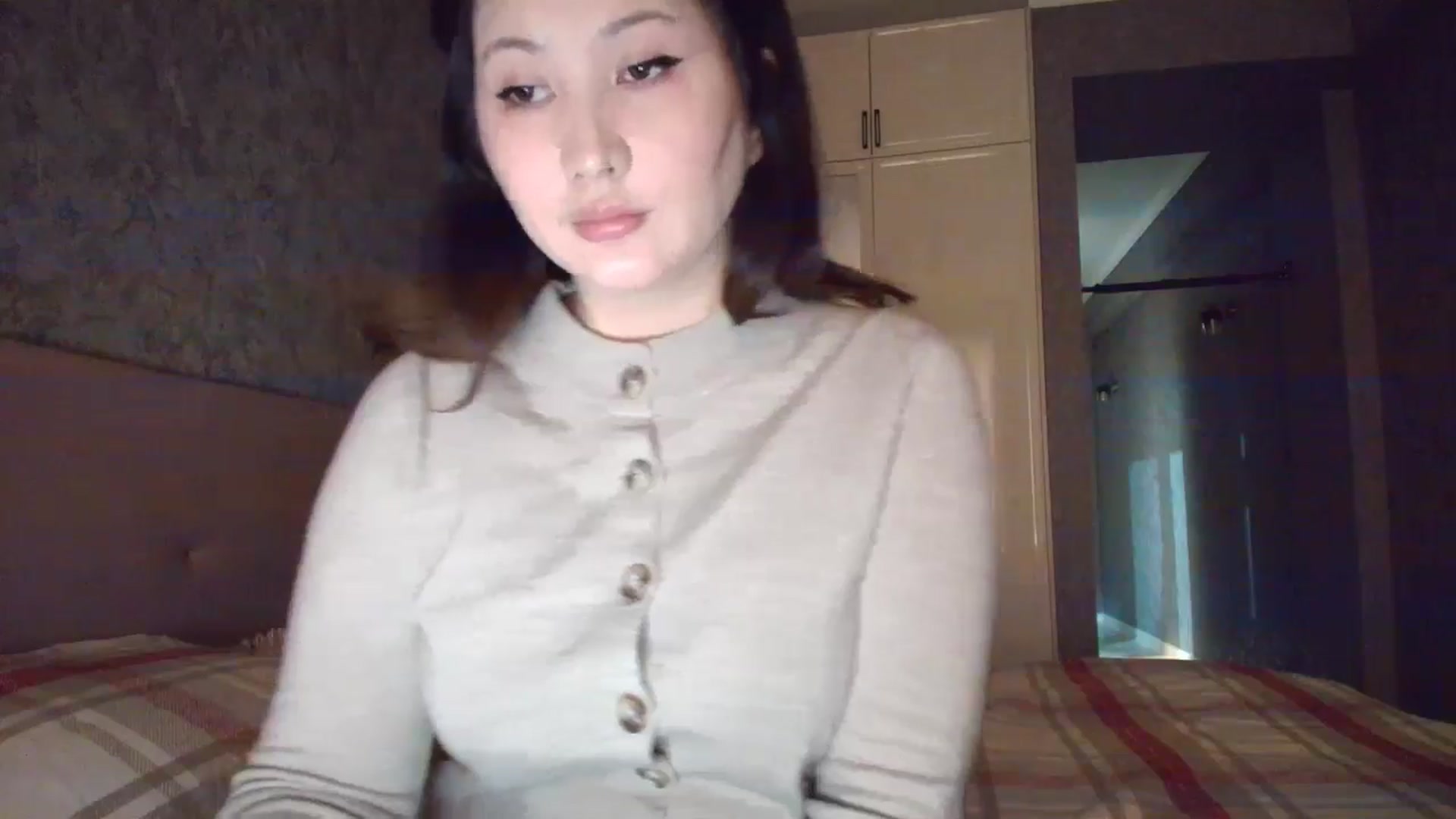 Gallery image thumbnail from Aelis's myfreecams stream on, 02/25/2026, 14:15 image 3 of 20
