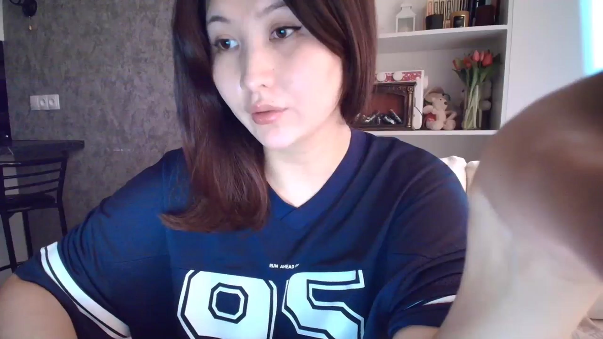 Gallery image thumbnail from Aelis's myfreecams stream on, 03/09/2026, 03:29 image 5 of 20