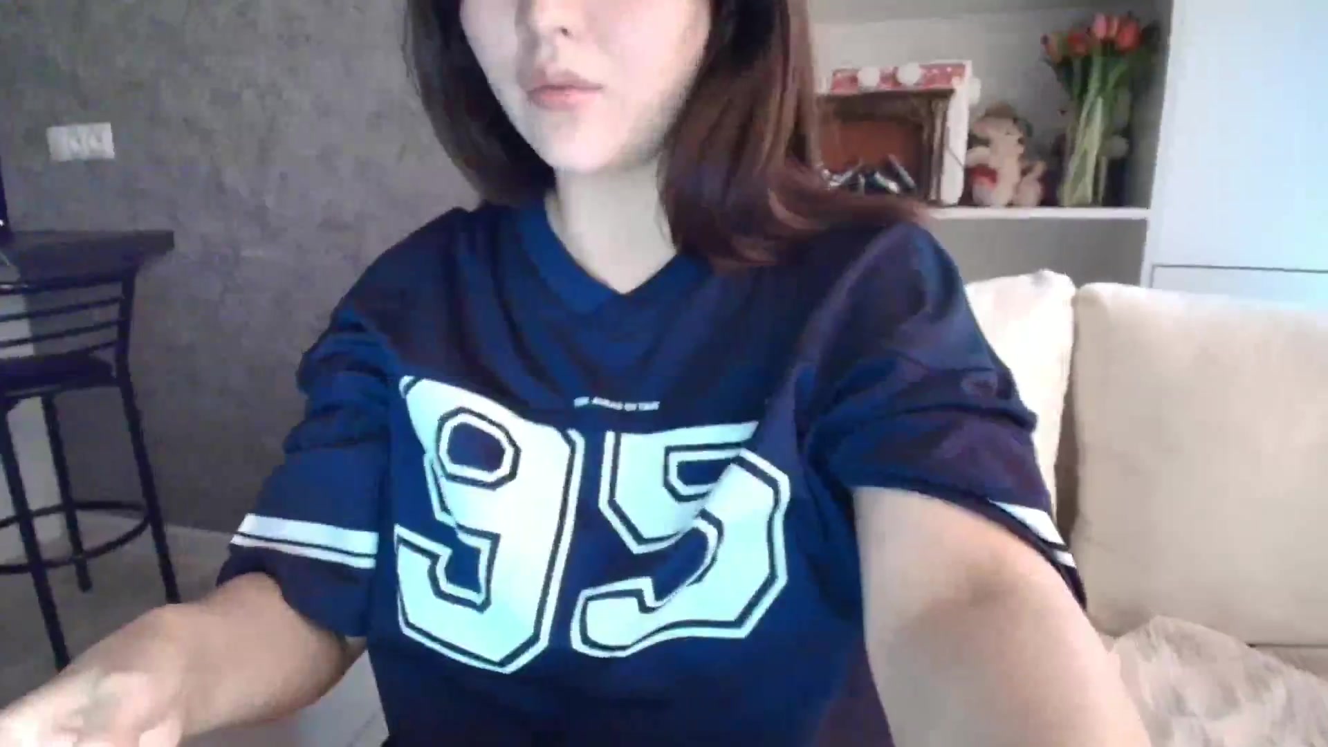 Gallery image thumbnail from Aelis's myfreecams stream on, 03/09/2026, 03:29 image 14 of 20