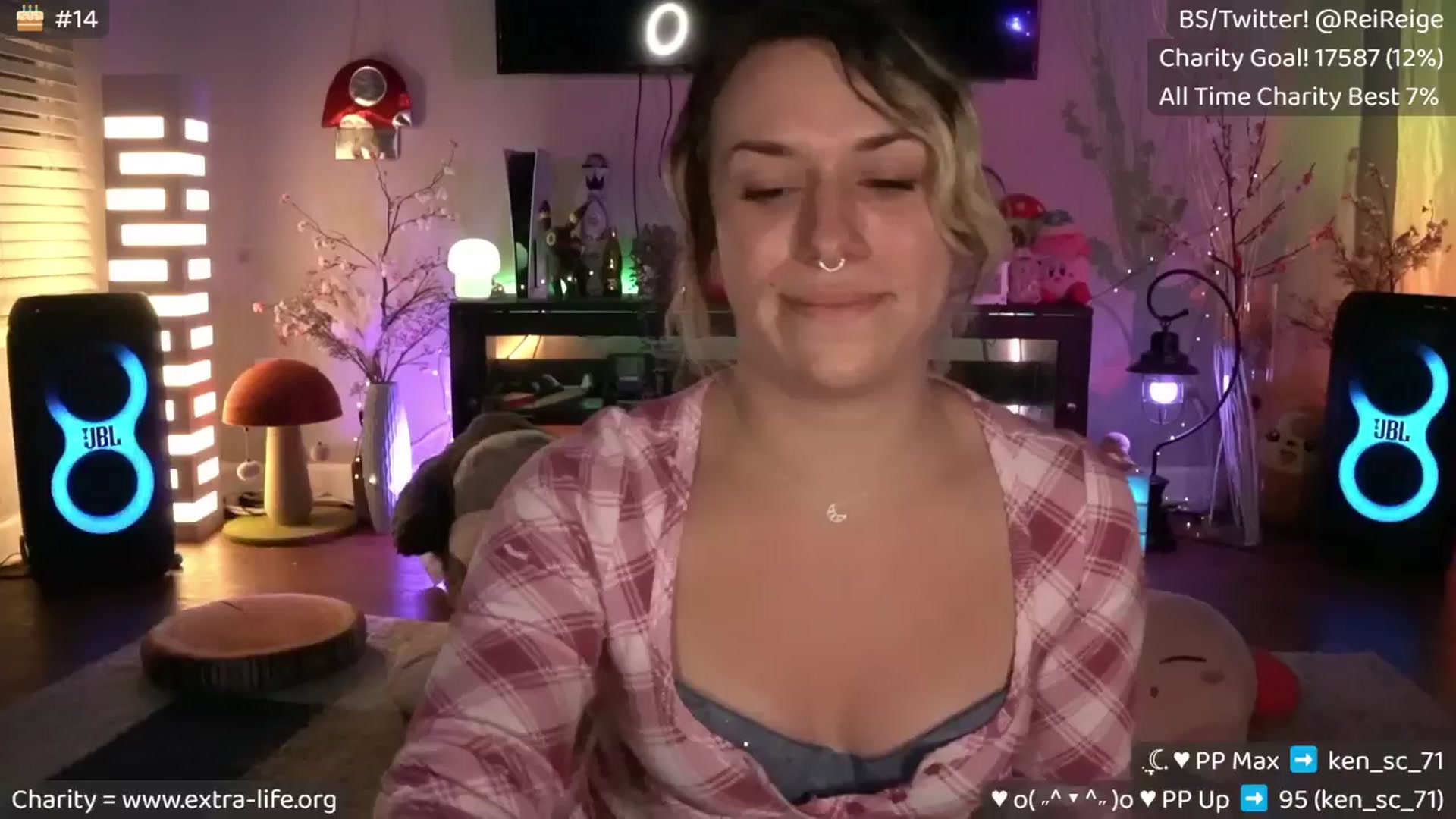 Gallery image thumbnail from Aereith's myfreecams stream on, 11/20/2025, 12:28 image 1 of 20