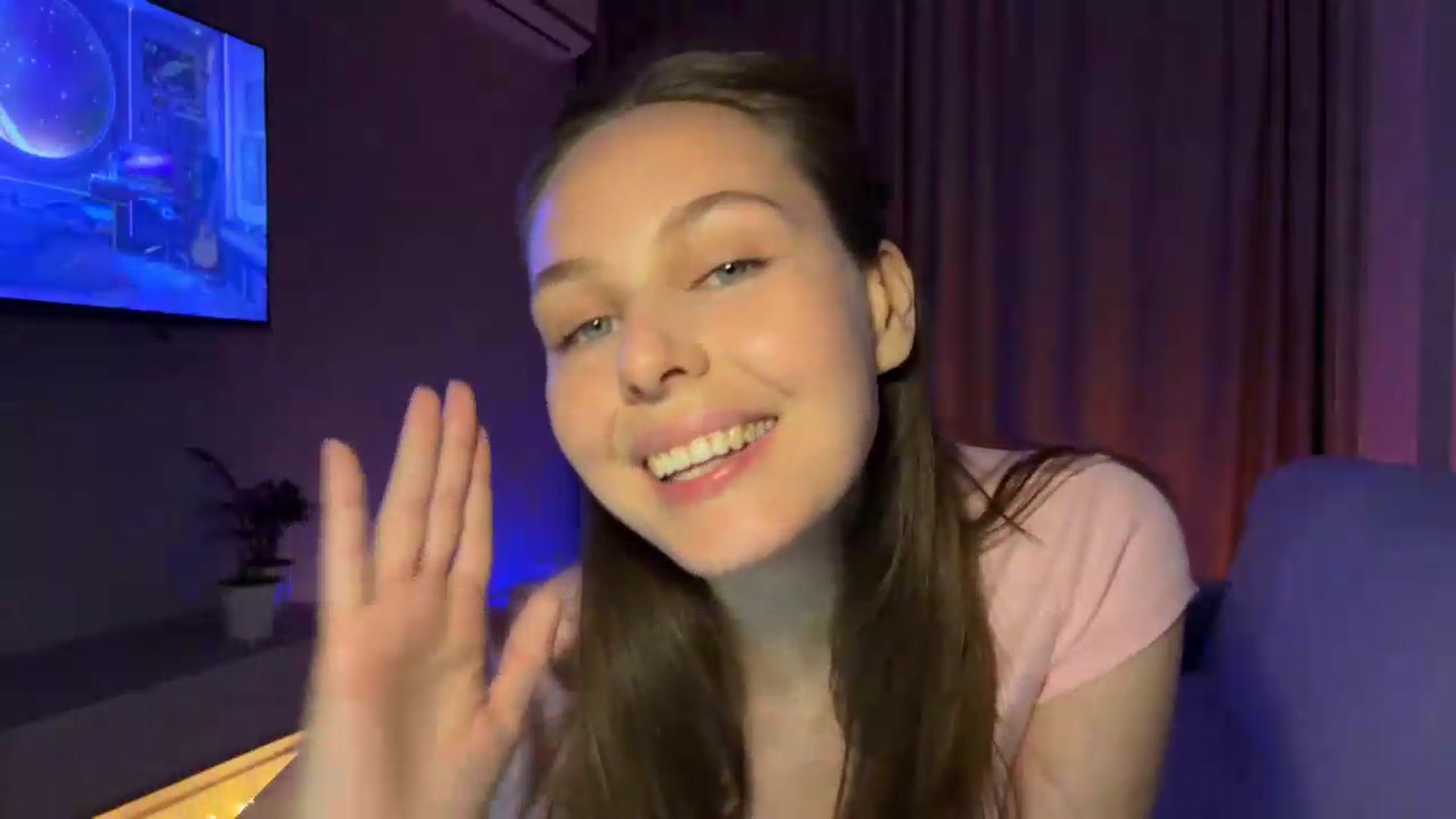 Gallery image thumbnail from Aeroliss's myfreecams stream on, 05/18/2026, 20:37 image 12 of 20