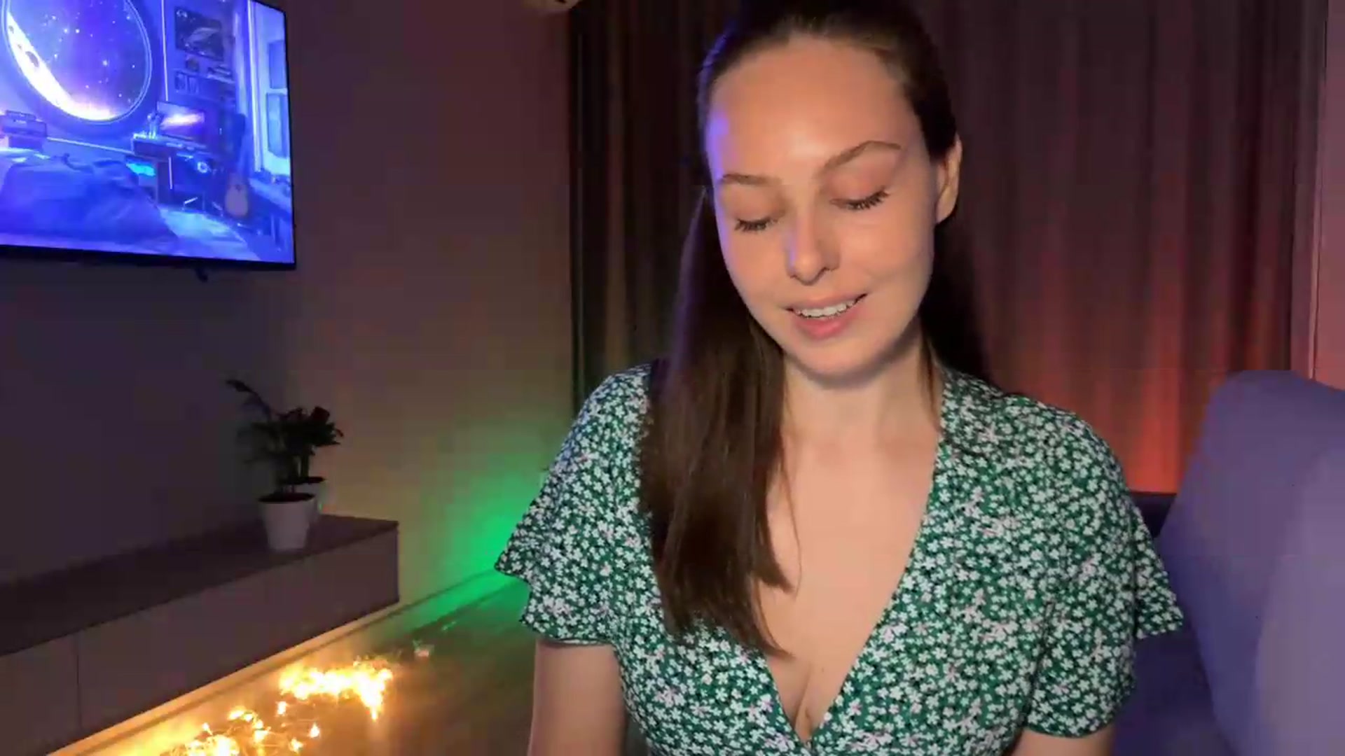 Gallery image thumbnail from Aeroliss's myfreecams stream on, 05/20/2026, 20:29 image 13 of 20