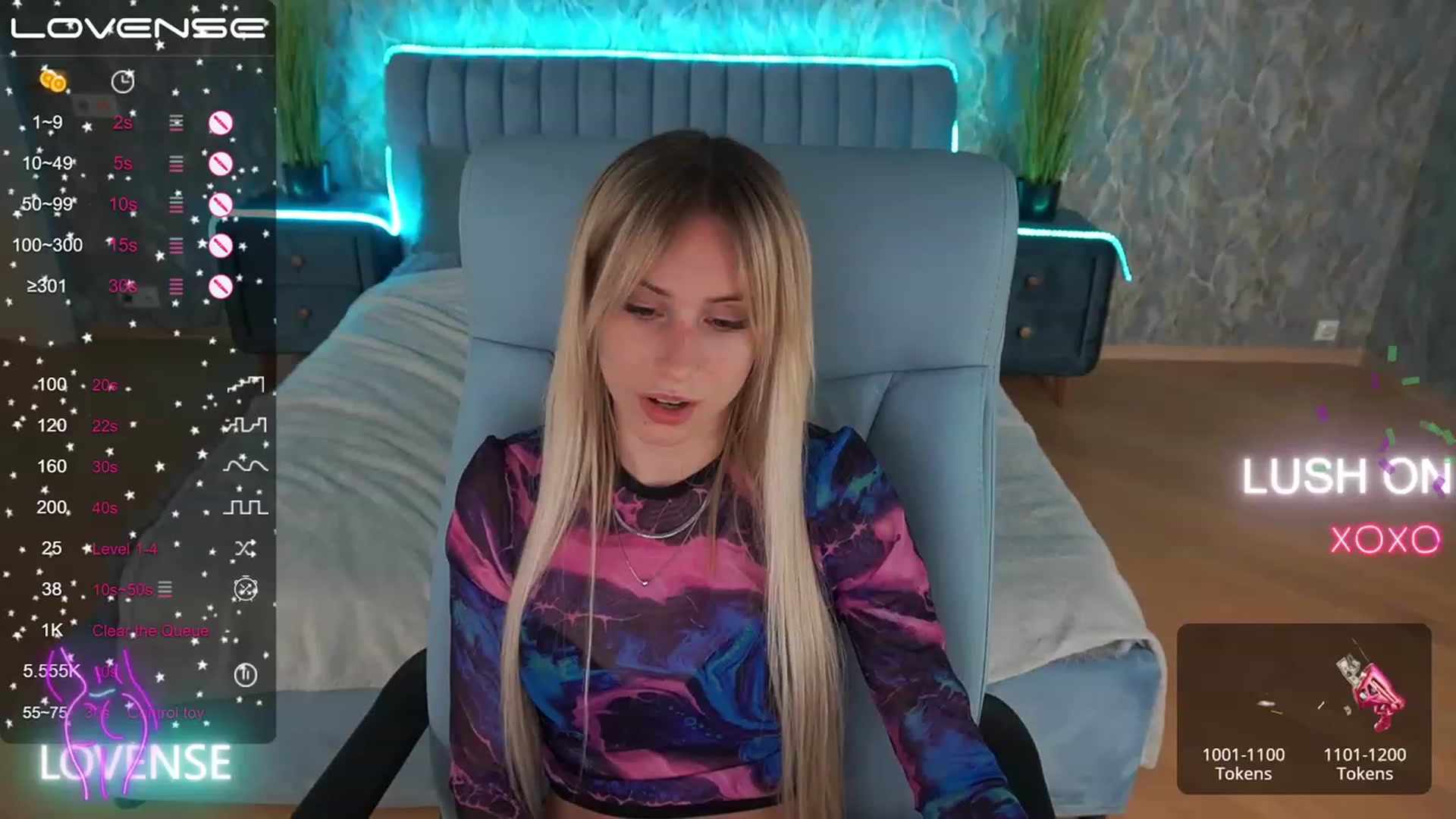 Gallery image thumbnail from AfinaLuxury's myfreecams stream on, 06/26/2023, 09:33 image 13 of 20