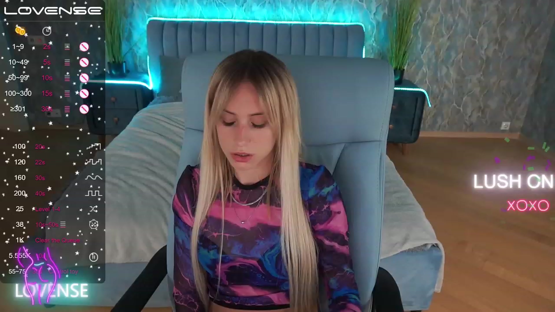 Gallery image thumbnail from AfinaLuxury's myfreecams stream on, 06/26/2023, 09:33 image 12 of 20
