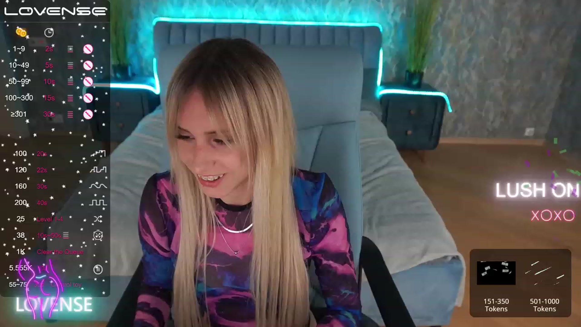 Gallery image thumbnail from AfinaLuxury's myfreecams stream on, 06/26/2023, 09:33 image 19 of 20