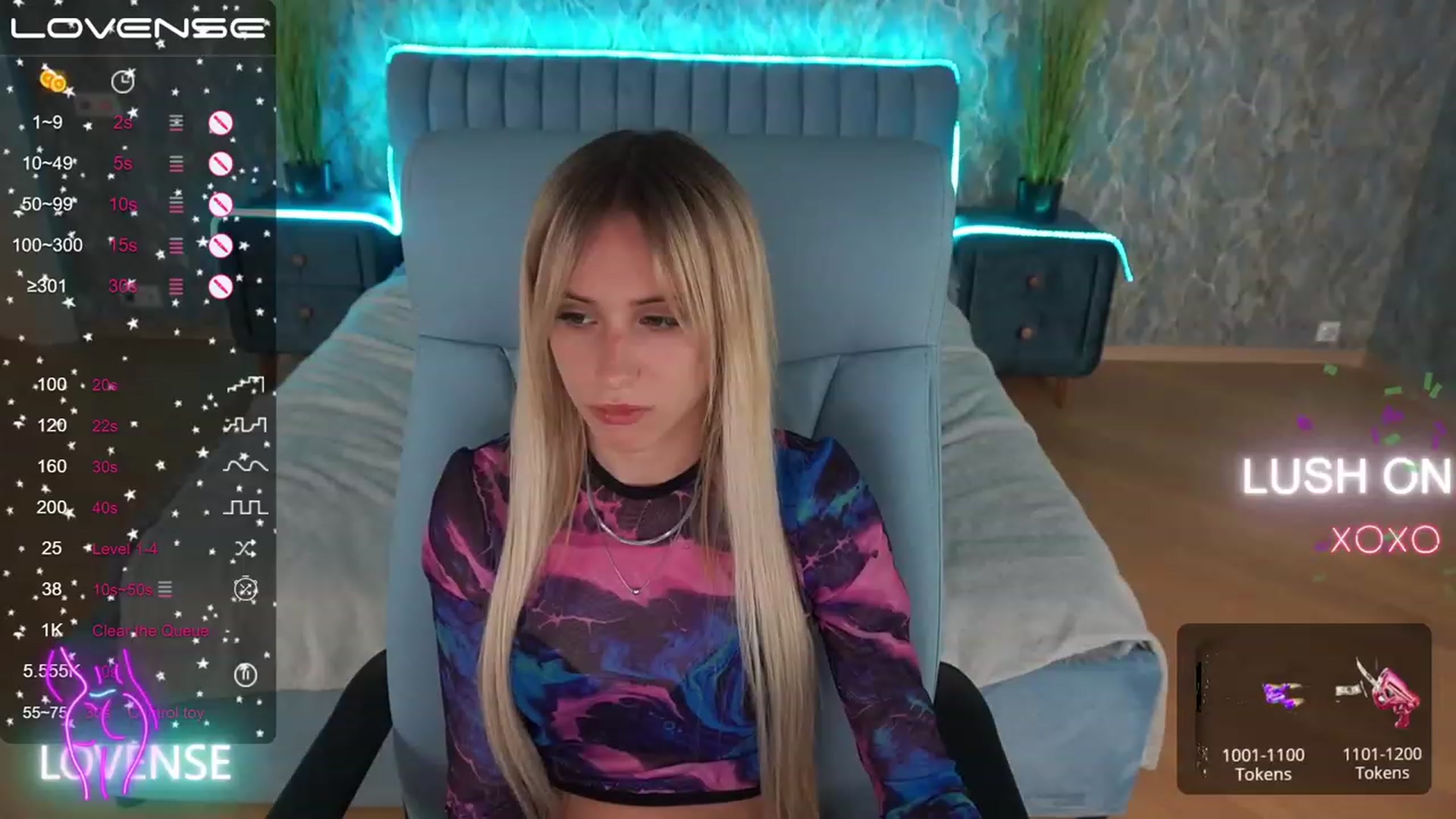 Gallery image thumbnail from AfinaLuxury's myfreecams stream on, 06/26/2023, 10:54 image 12 of 20