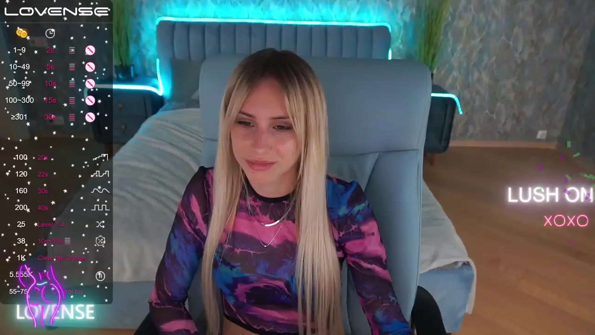 Gallery image thumbnail from AfinaLuxury's myfreecams stream on, 06/26/2023, 10:54 image 18 of 20