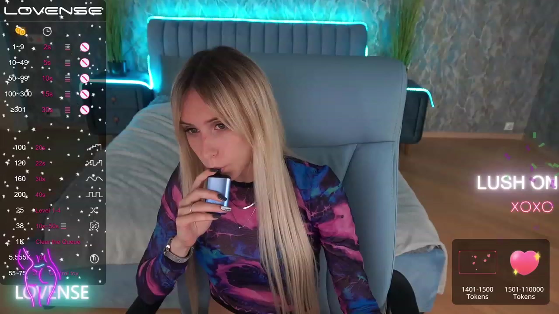 Gallery image thumbnail from AfinaLuxury's myfreecams stream on, 06/26/2023, 10:54 image 17 of 20