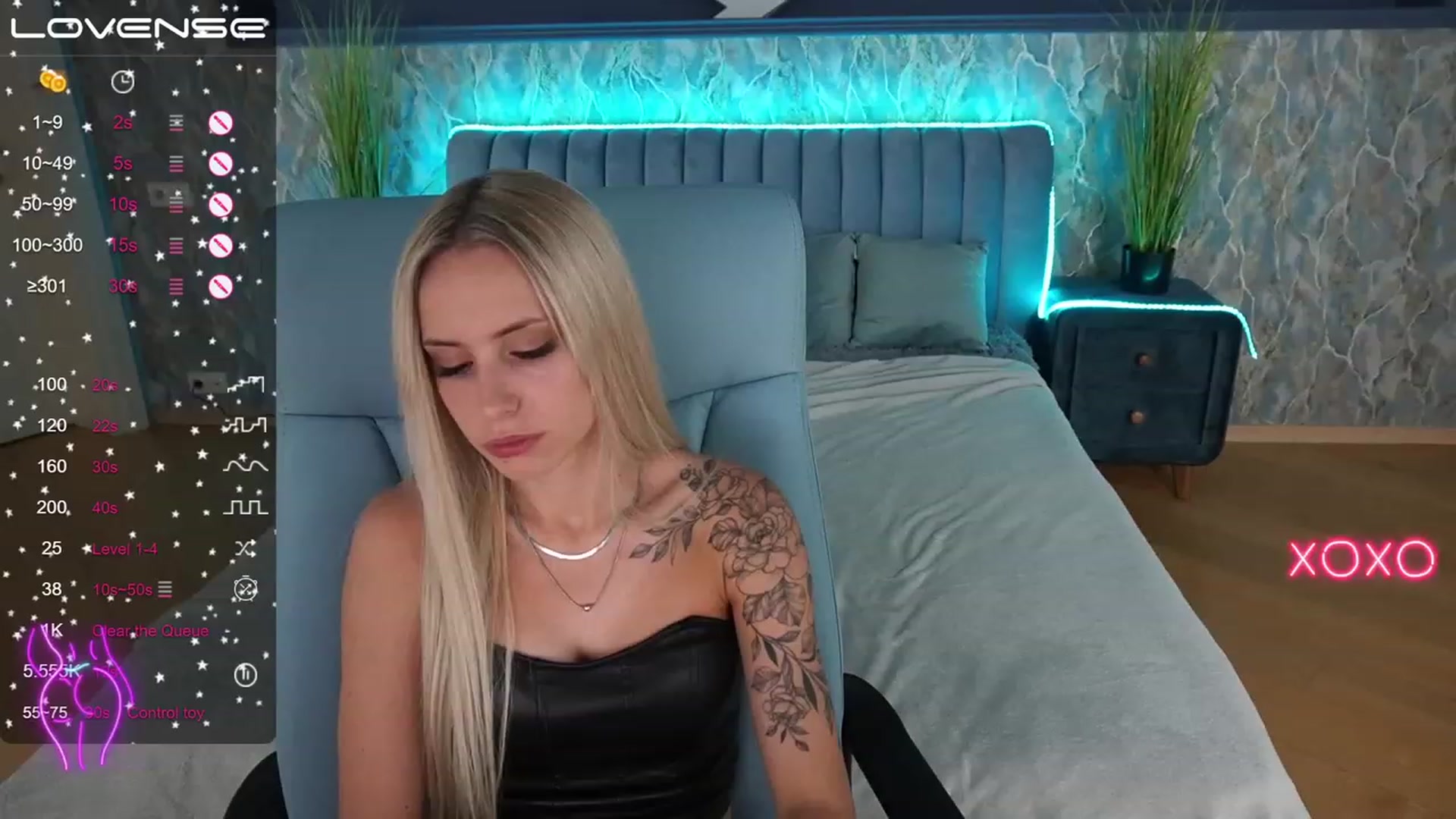 Gallery image thumbnail from AfinaLuxury's myfreecams stream on, 07/12/2023, 14:30 image 17 of 20