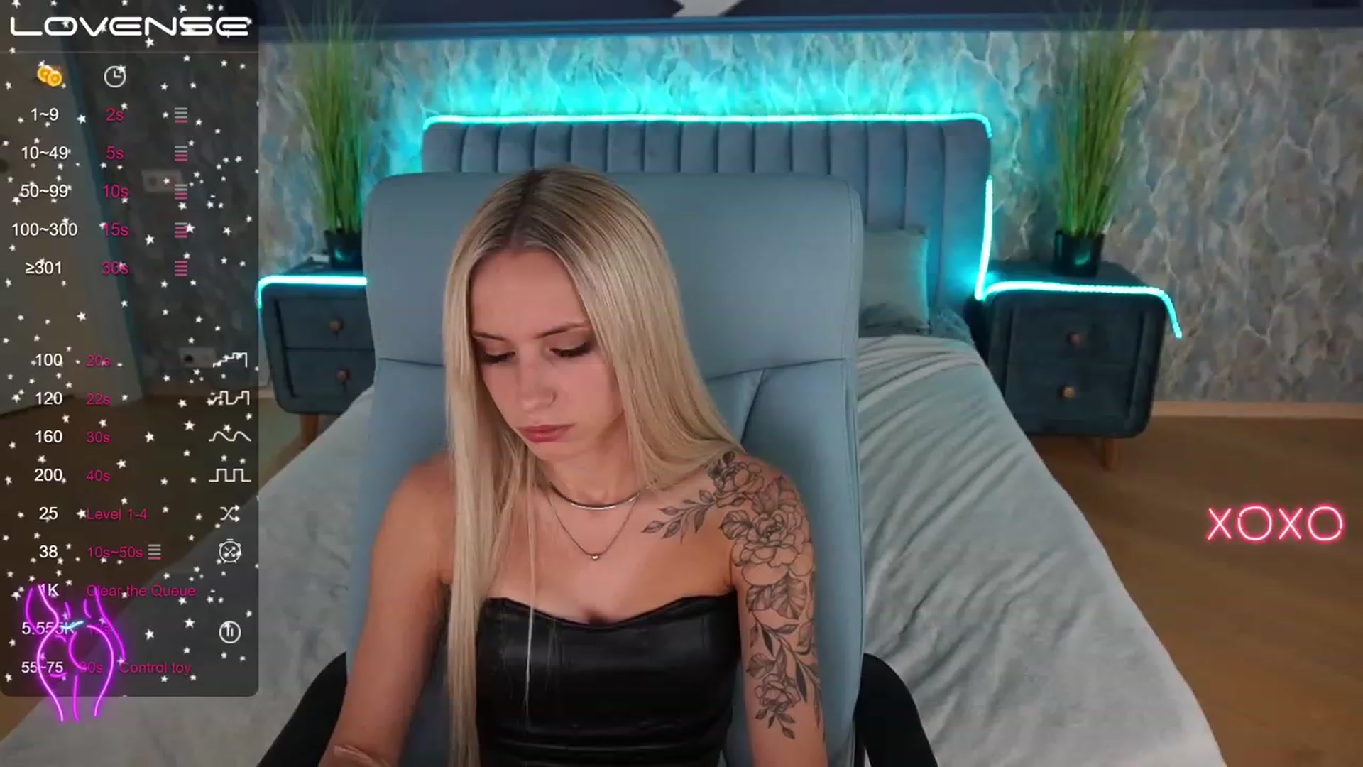 Gallery image thumbnail from AfinaLuxury's myfreecams stream on, 07/12/2023, 15:30 image 7 of 20