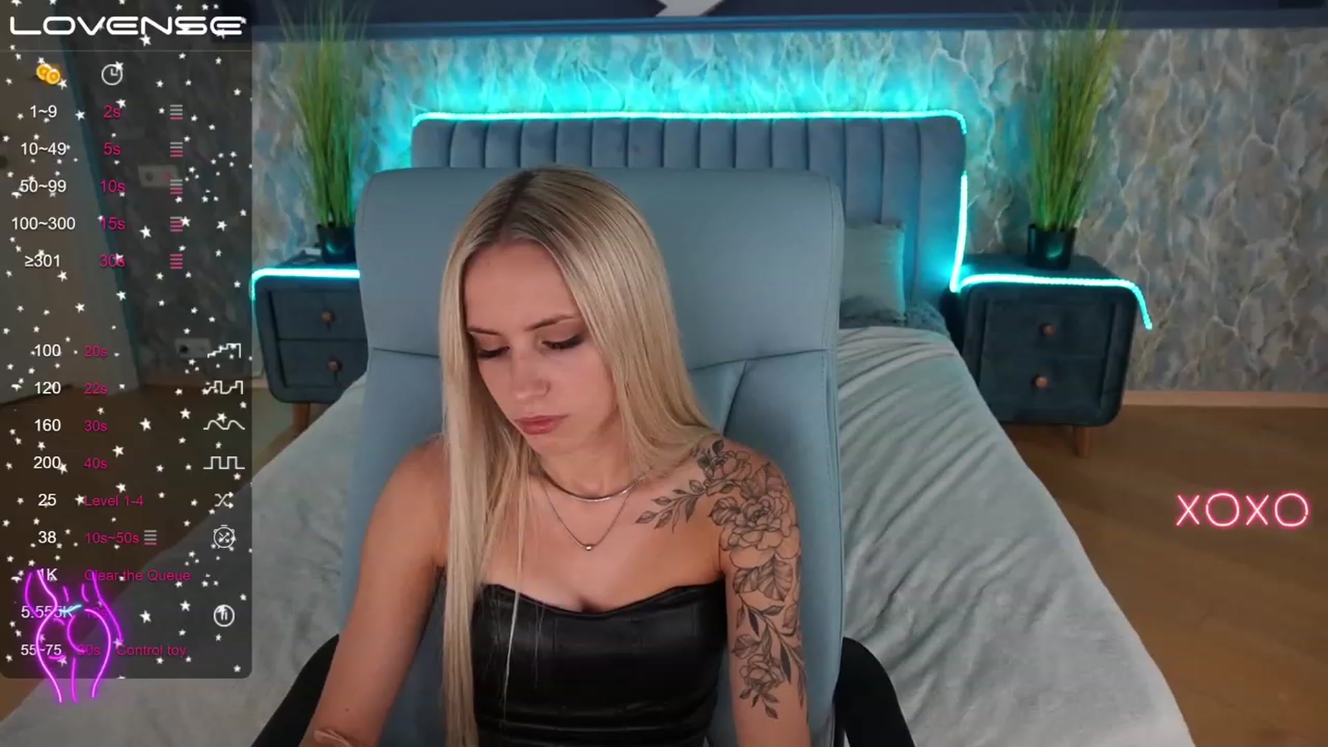 Gallery image thumbnail from AfinaLuxury's myfreecams stream on, 07/12/2023, 15:30 image 5 of 20