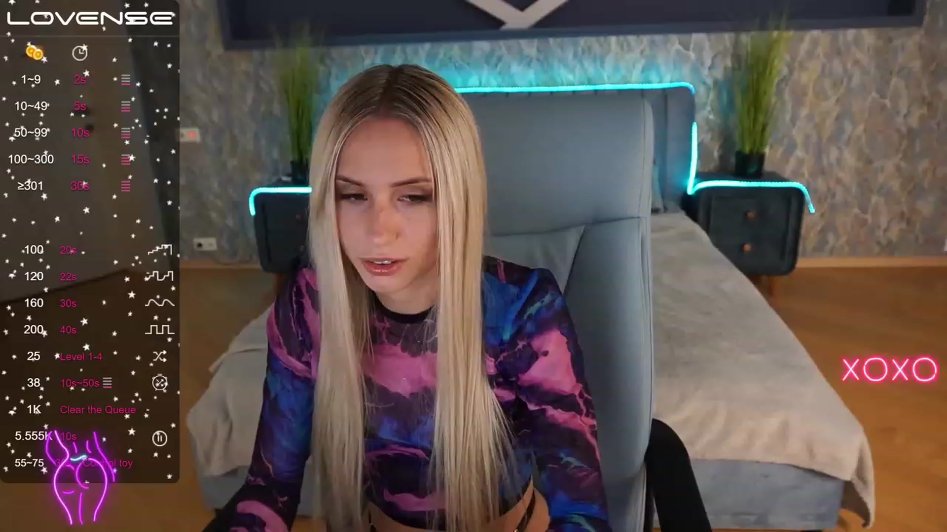 Gallery image thumbnail from AfinaLuxury's myfreecams stream on, 07/13/2023, 13:50 image 2 of 20