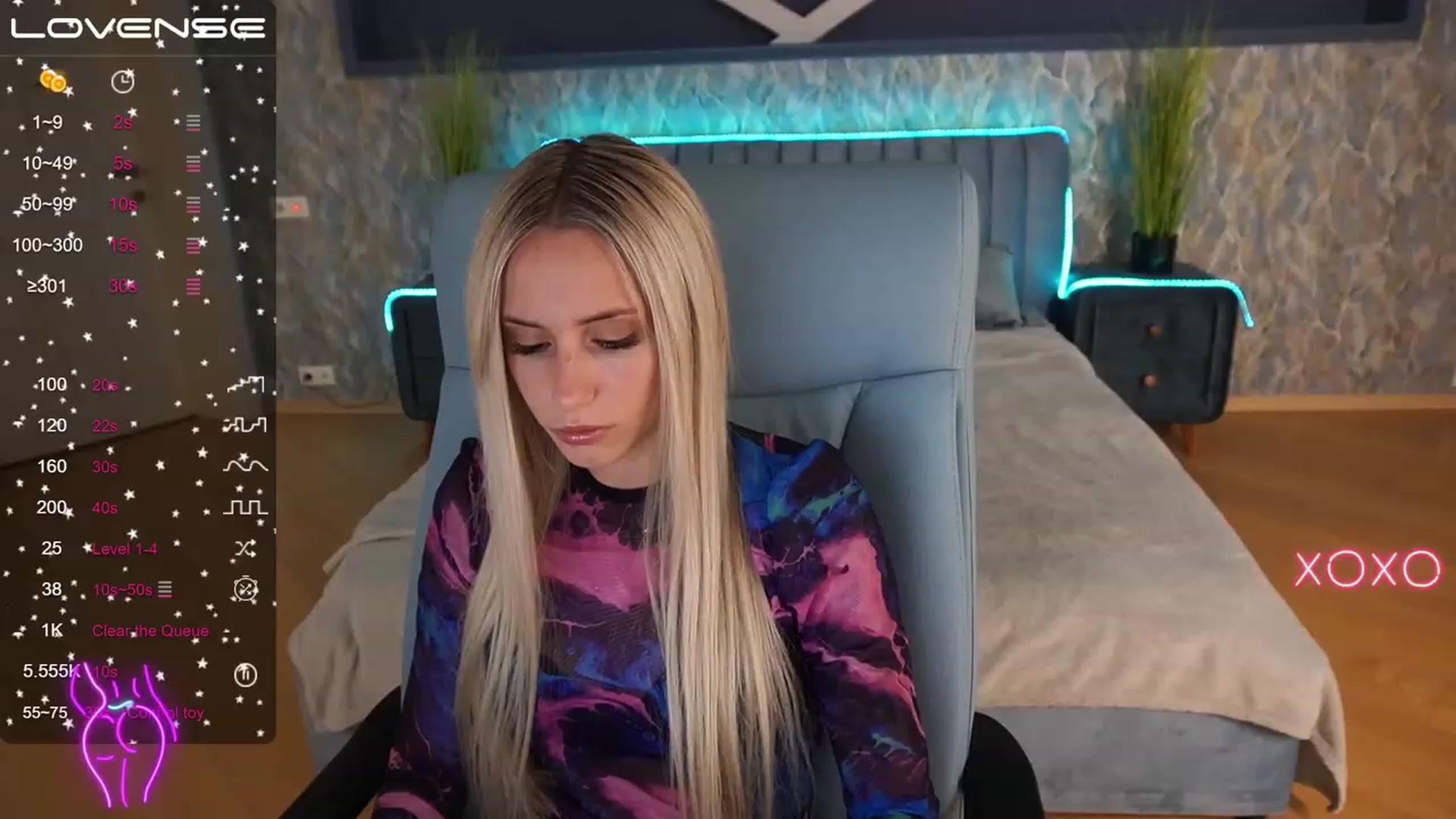 Gallery image thumbnail from AfinaLuxury's myfreecams stream on, 07/13/2023, 13:50 image 7 of 20