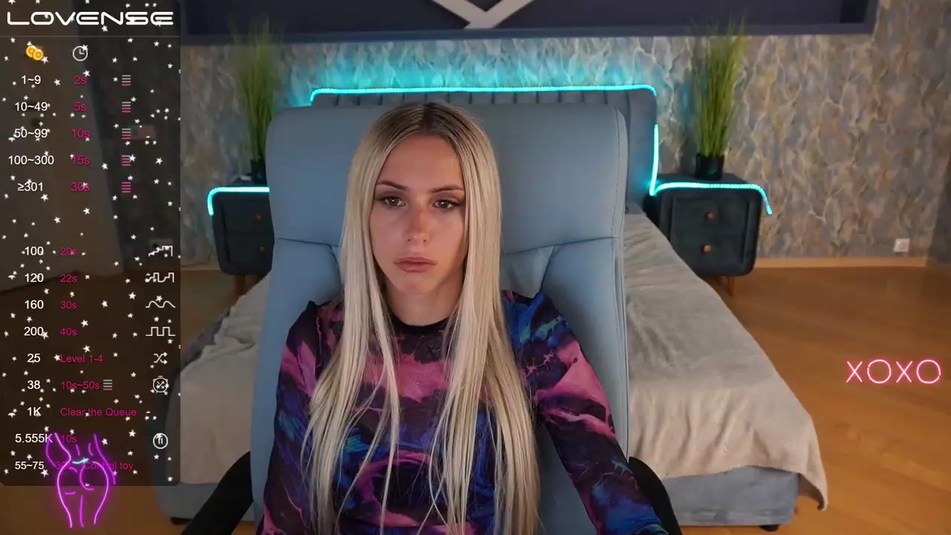 Gallery image thumbnail from AfinaLuxury's myfreecams stream on, 07/13/2023, 15:27 image 3 of 20