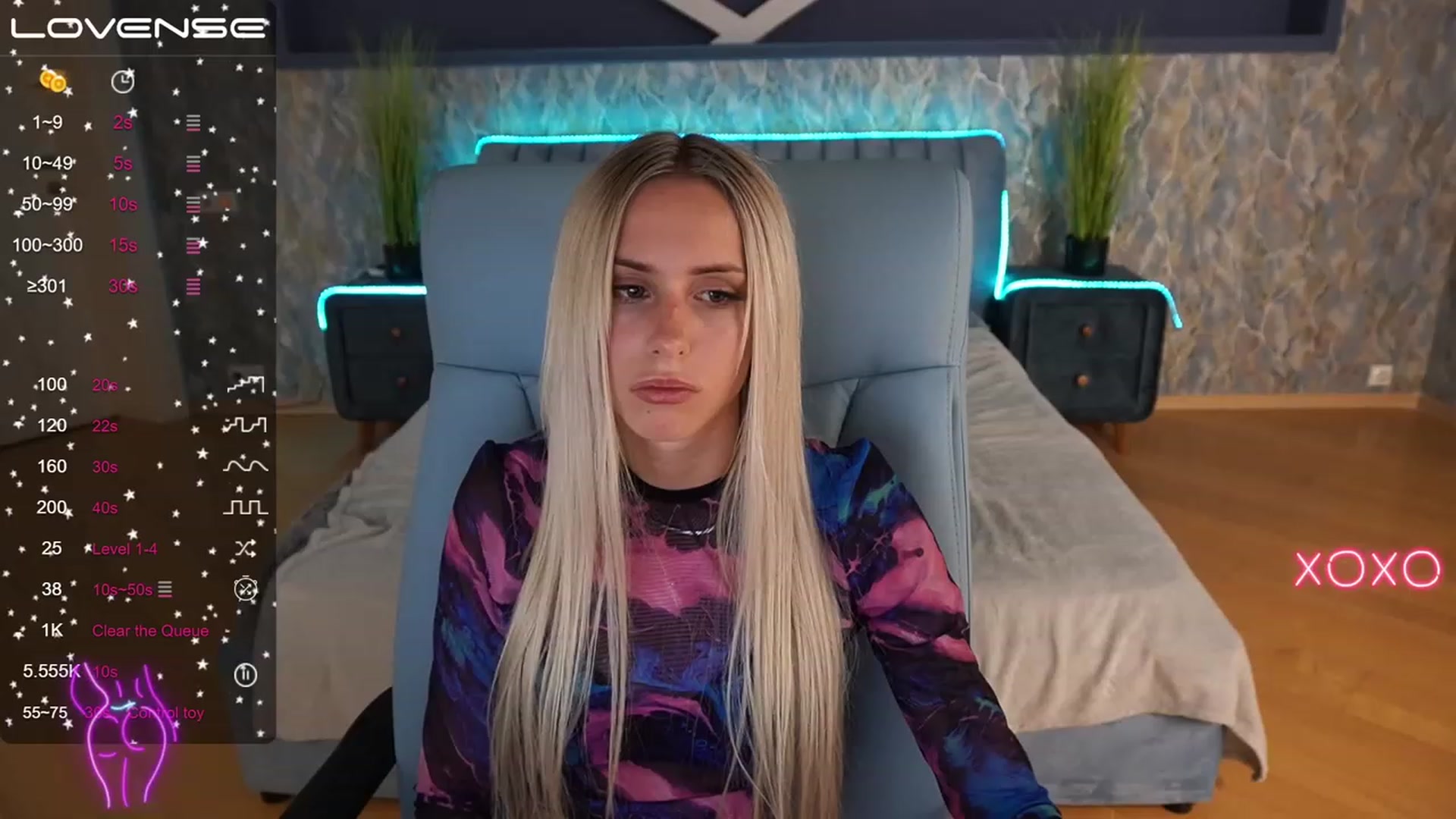 Gallery image thumbnail from AfinaLuxury's myfreecams stream on, 07/13/2023, 15:27 image 7 of 20