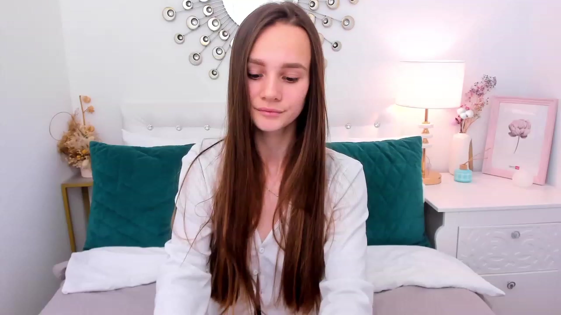 Gallery image thumbnail from AfinaShy's myfreecams stream on, 02/10/2023, 11:22 image 20 of 20