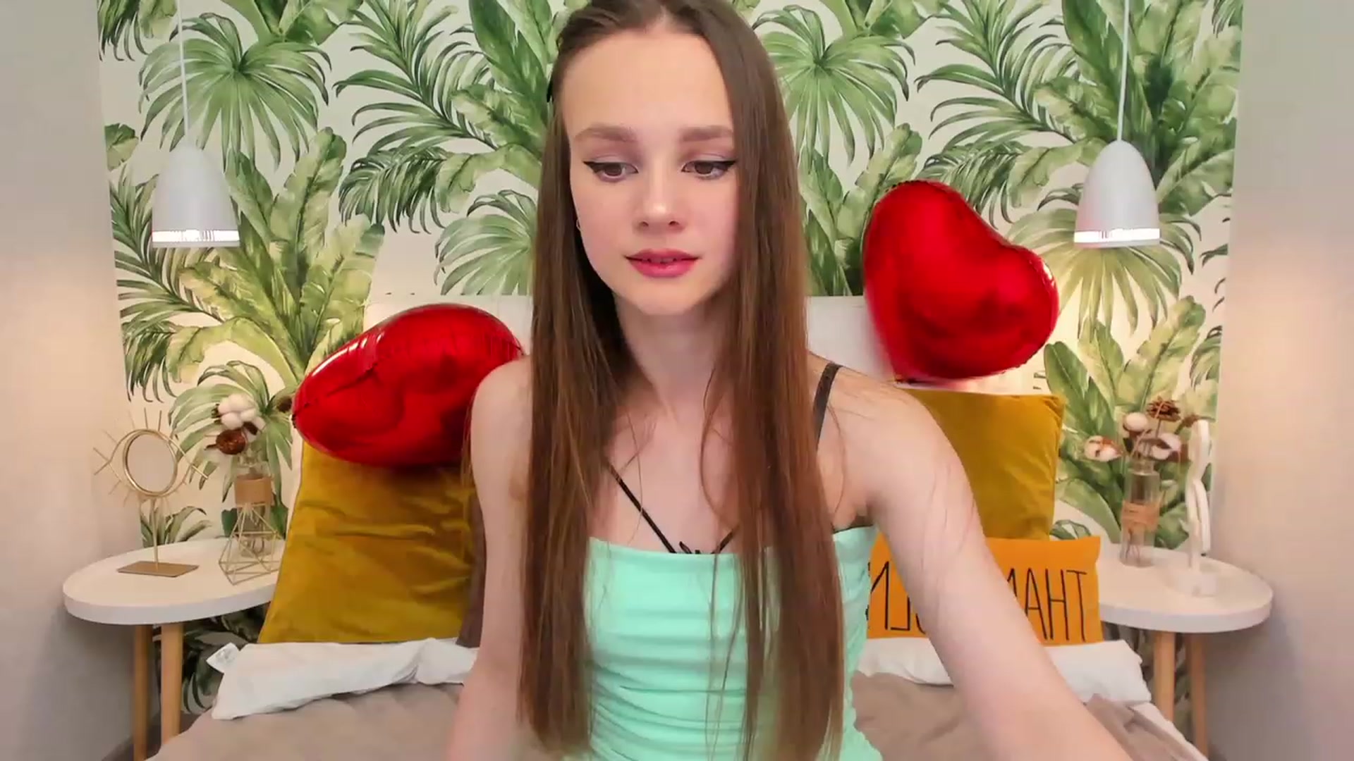 Gallery image thumbnail from AfinaShy's myfreecams stream on, 02/15/2023, 14:34 image 16 of 20