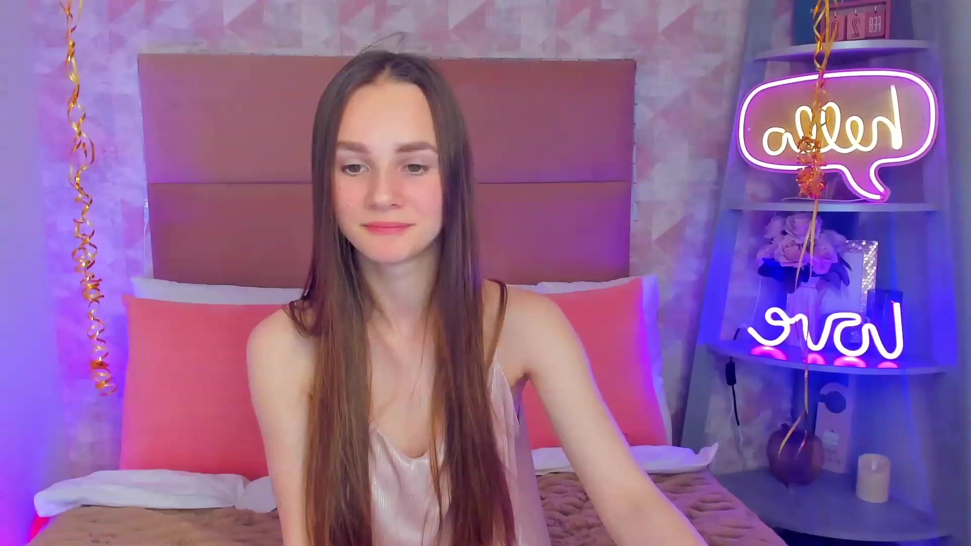 Gallery image thumbnail from AfinaShy's myfreecams stream on, 02/20/2023, 14:49 image 15 of 20