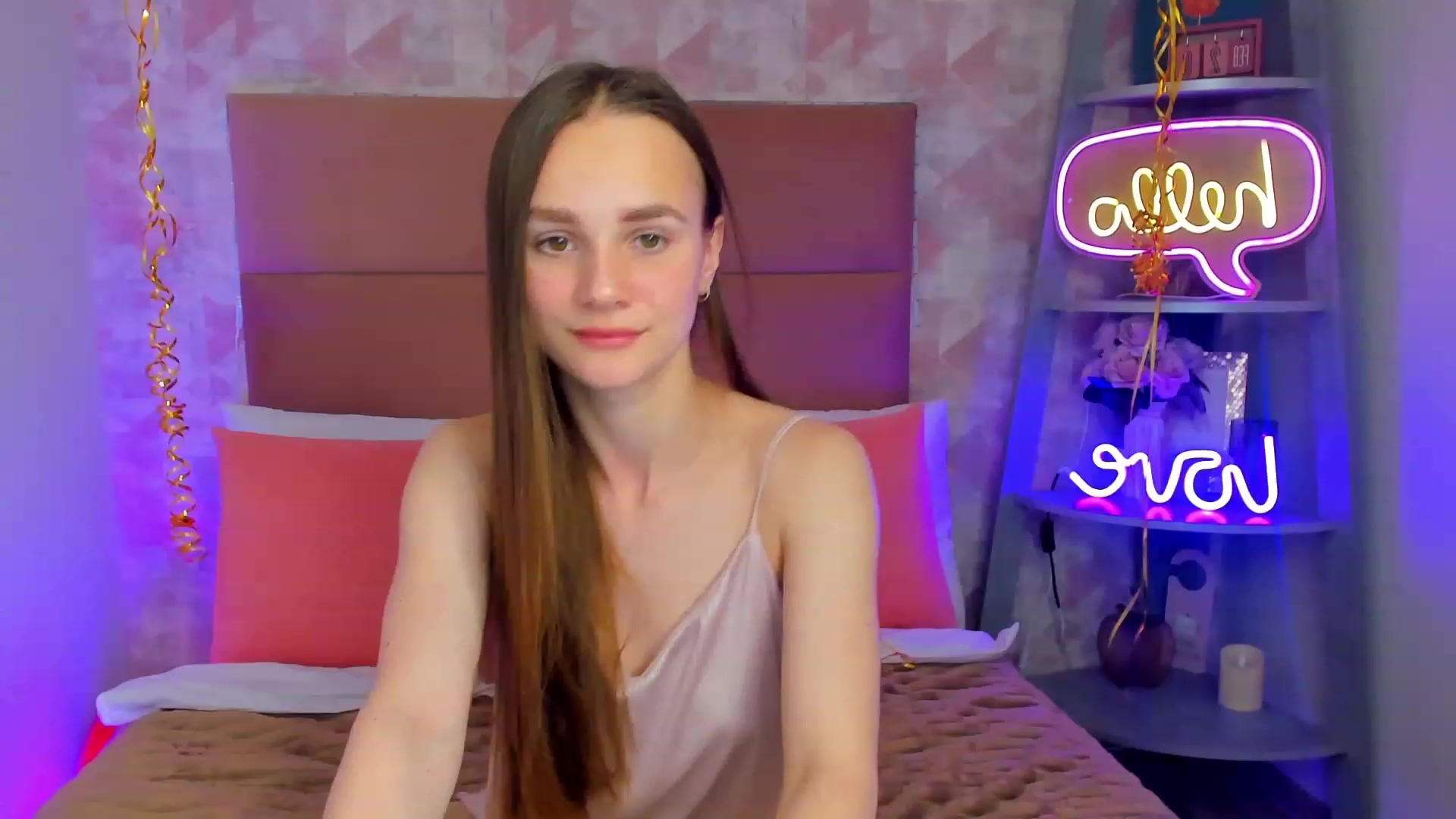 Gallery image thumbnail from AfinaShy's myfreecams stream on, 02/20/2023, 14:49 image 10 of 20