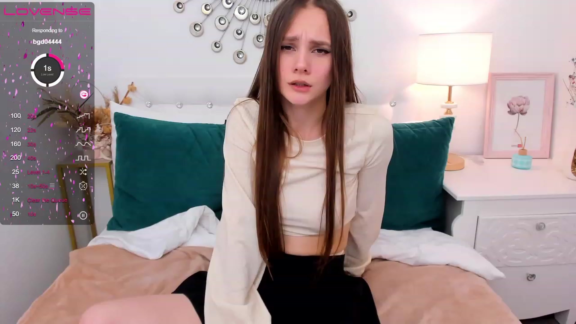 Gallery image thumbnail from AfinaShy's myfreecams stream on, 03/07/2023, 17:27 image 11 of 20