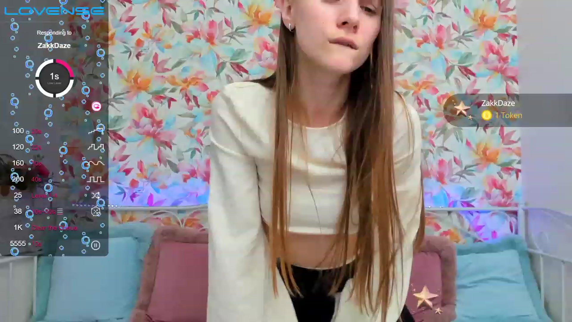 Gallery image thumbnail from AfinaShy's myfreecams stream on, 03/08/2023, 18:33 image 20 of 20