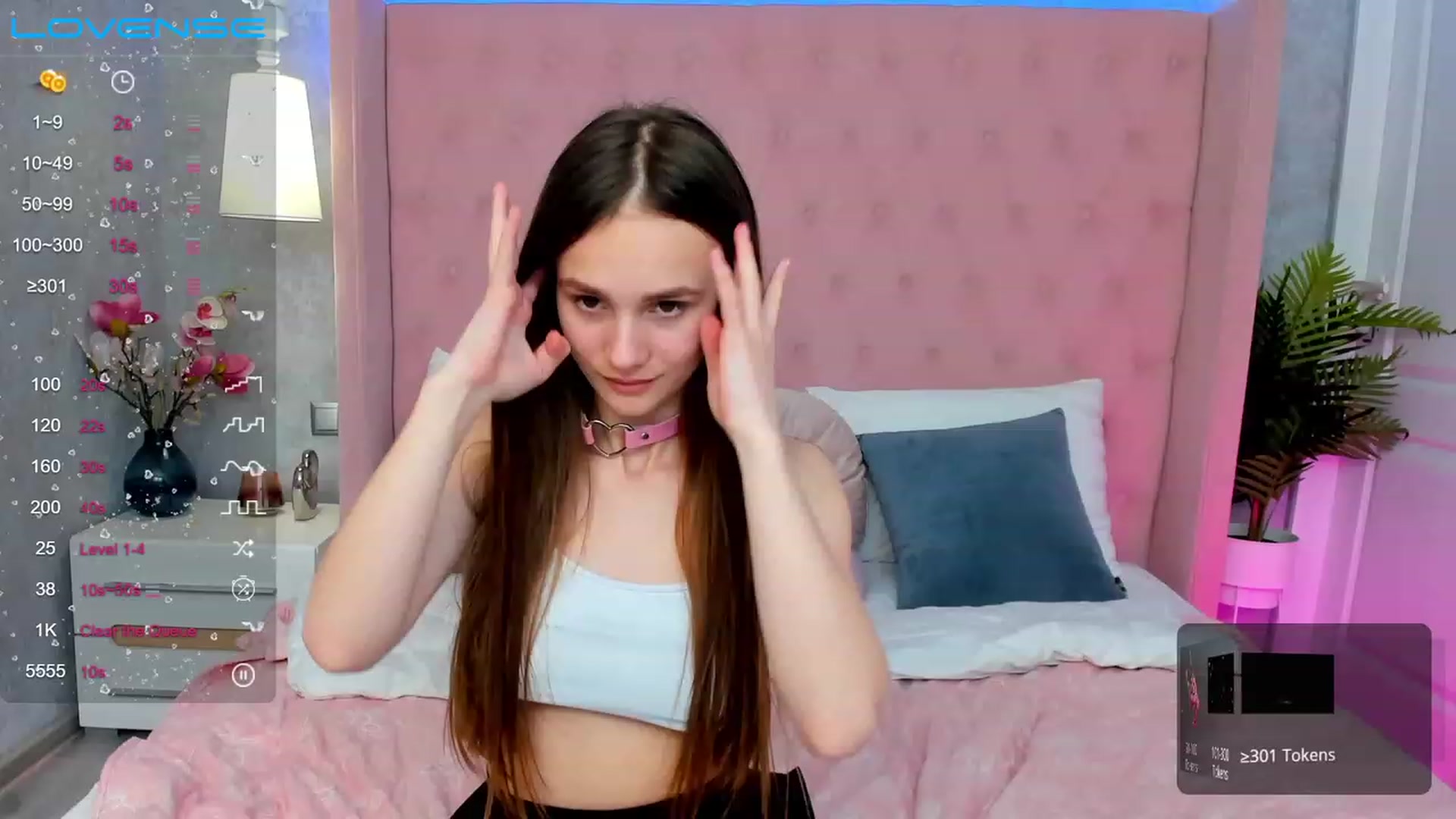 Gallery image thumbnail from AfinaShy's myfreecams stream on, 03/14/2023, 13:03 image 9 of 20