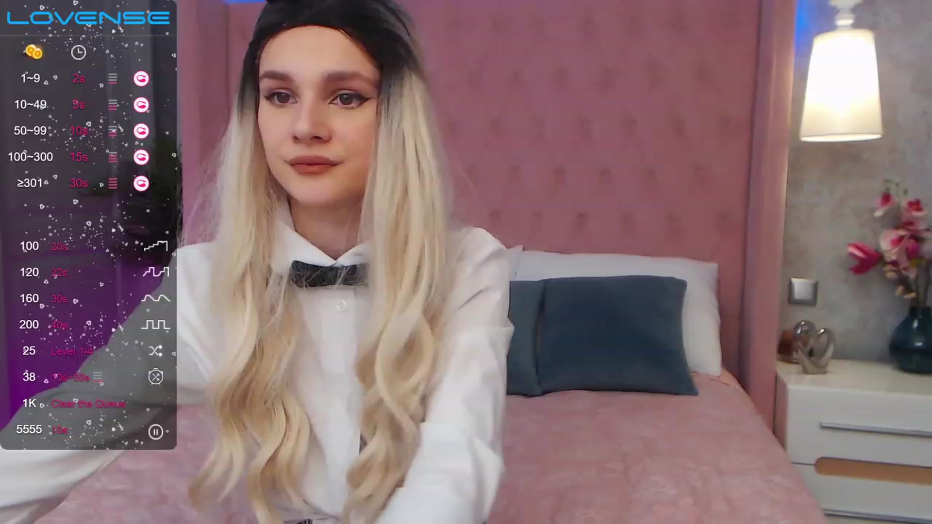 Gallery image thumbnail from AfinaShy's myfreecams stream on, 03/27/2023, 13:52 image 3 of 20