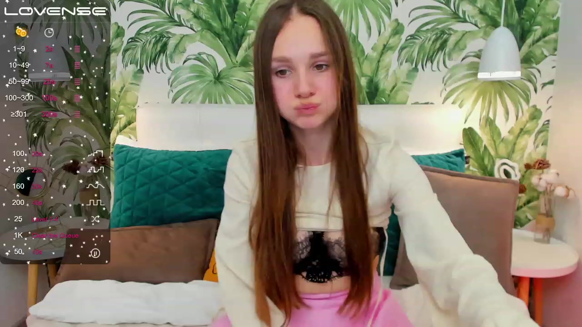 Gallery image thumbnail from AfinaShy's myfreecams stream on, 03/28/2023, 14:04 image 15 of 20