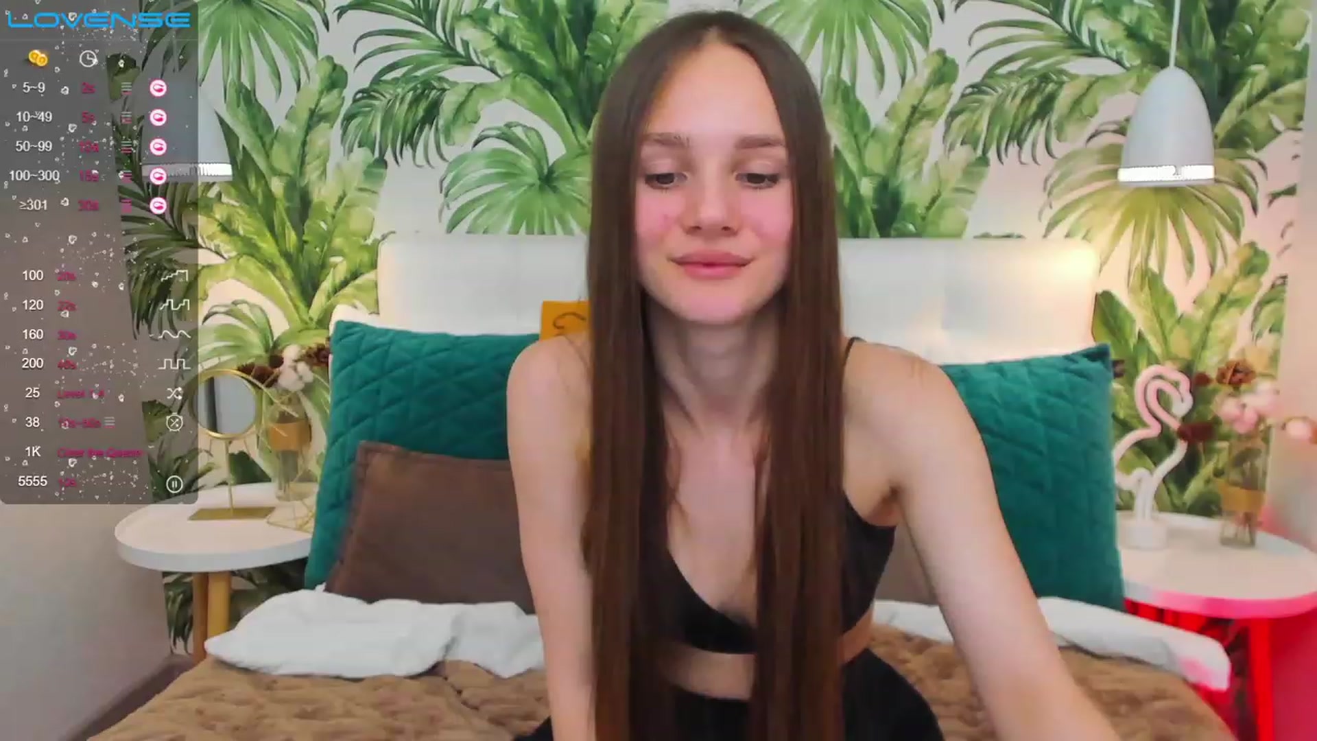 Gallery image thumbnail from AfinaShy's myfreecams stream on, 03/31/2023, 16:30 image 20 of 20