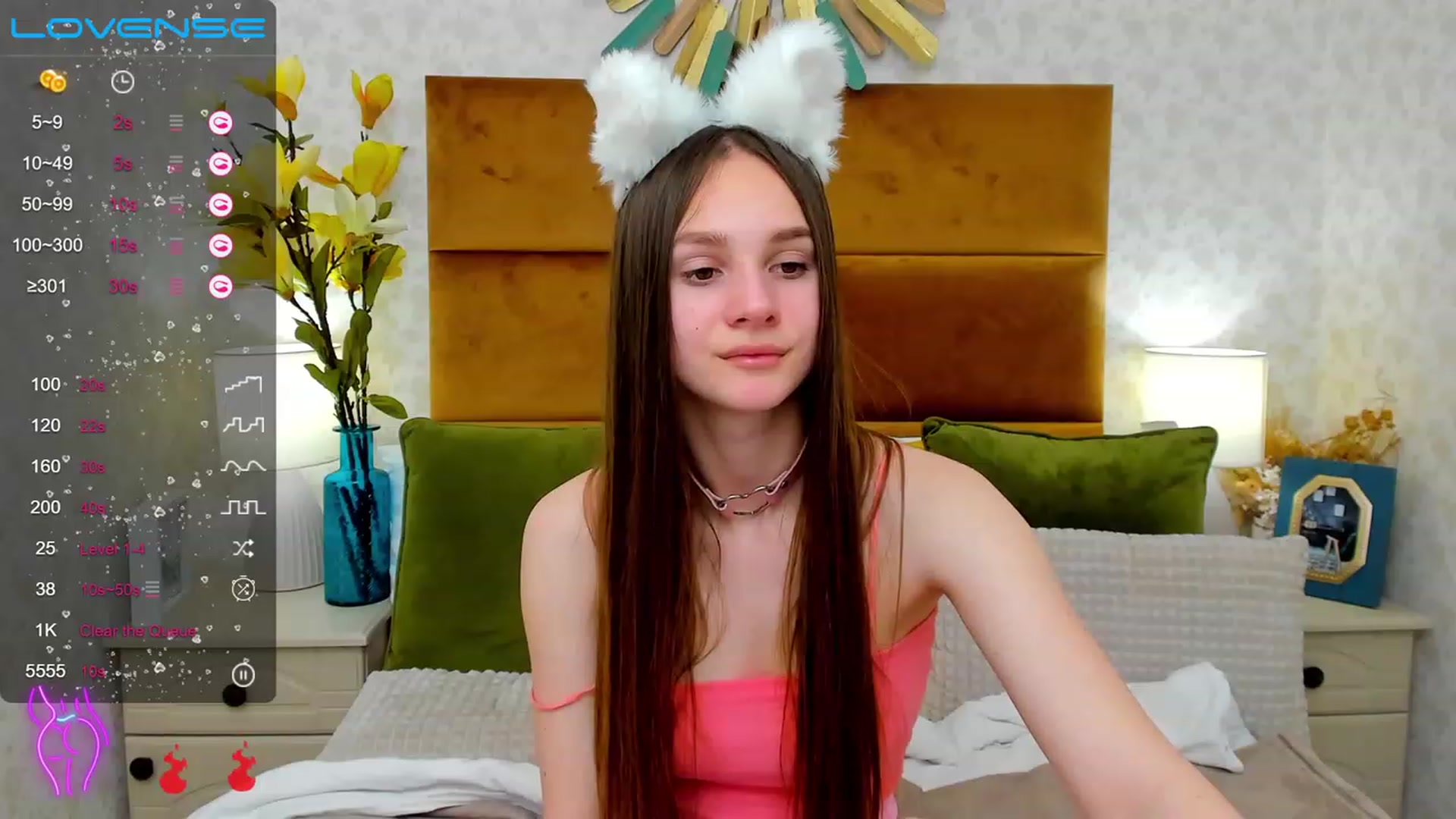 Gallery image thumbnail from AfinaShy's myfreecams stream on, 04/10/2023, 15:07 image 16 of 20