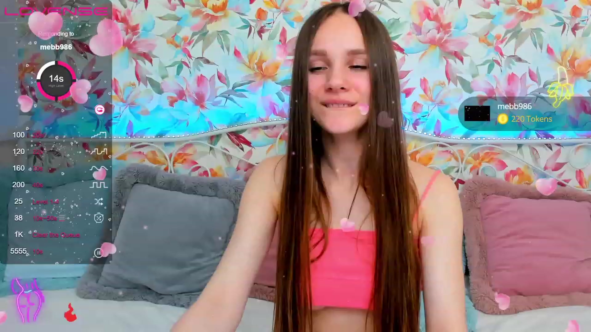Gallery image thumbnail from AfinaShy's myfreecams stream on, 04/18/2023, 19:19 image 2 of 20