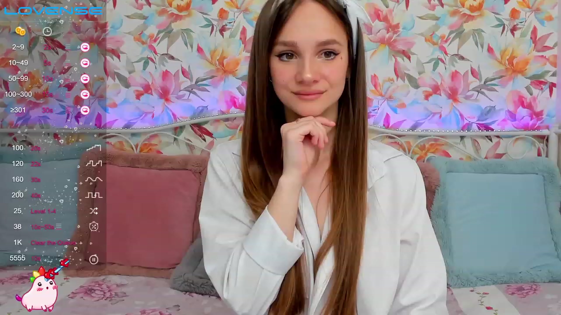 Gallery image thumbnail from AfinaShy's myfreecams stream on, 05/04/2023, 14:42 image 17 of 20